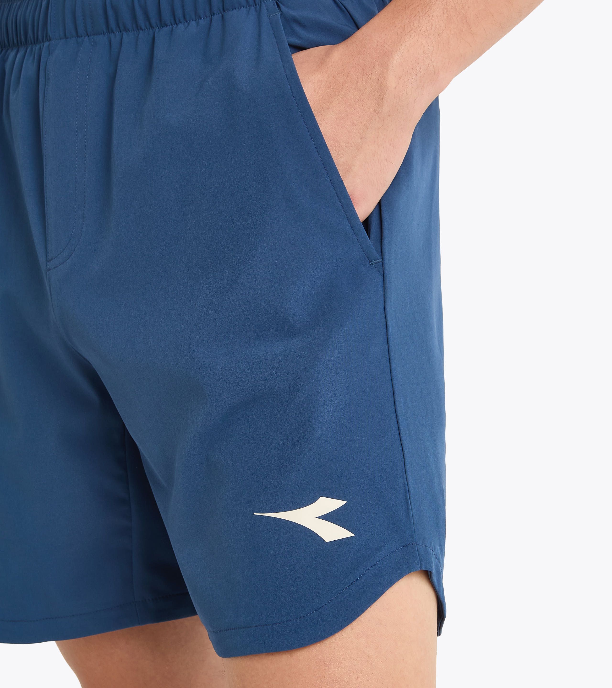 SHORTS CORE 7'' tennis shorts - Men's - Diadora Online Store US