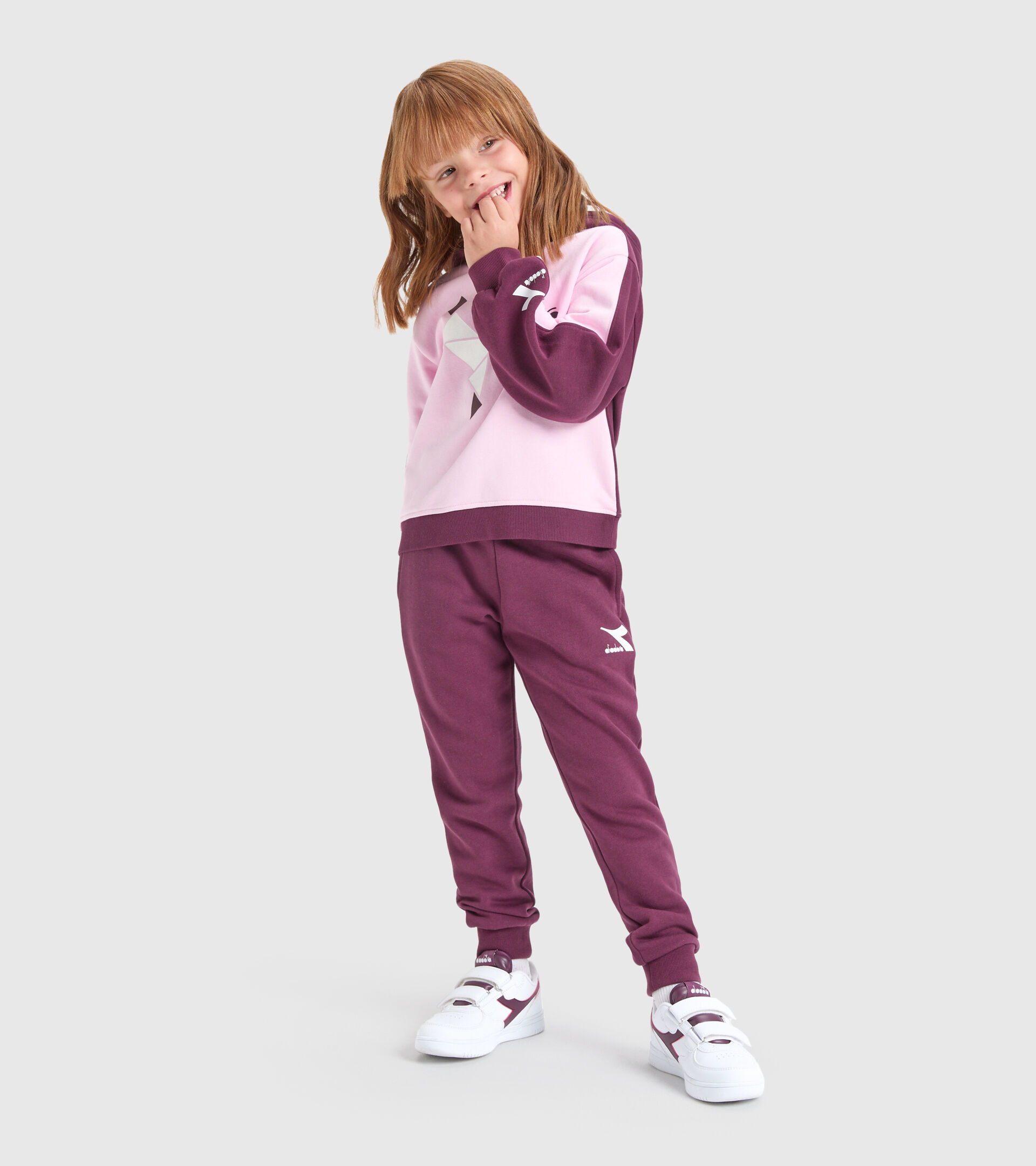 Sudadera con capucha - Niña JG.HOODIE SWEAT GLEE VIOLETAS PRENSADO - Diadora