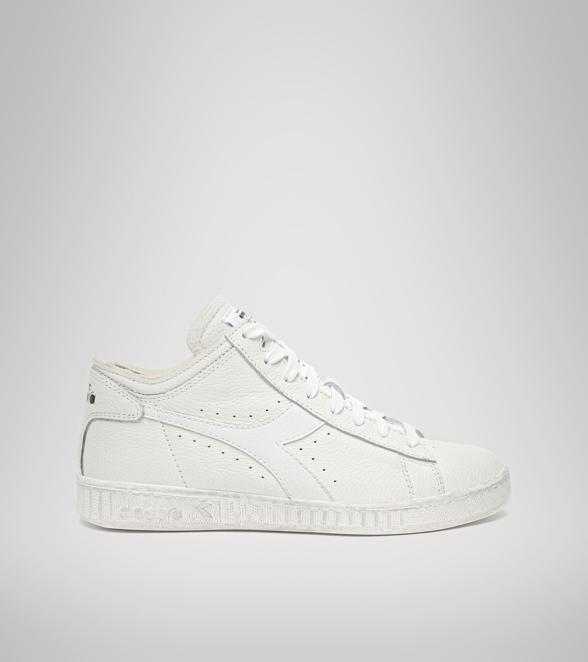 Footwear Sportswear UNISEX GAME L WAXED ROW CUT BIANCO/BIANCO/BIANCO Diadora