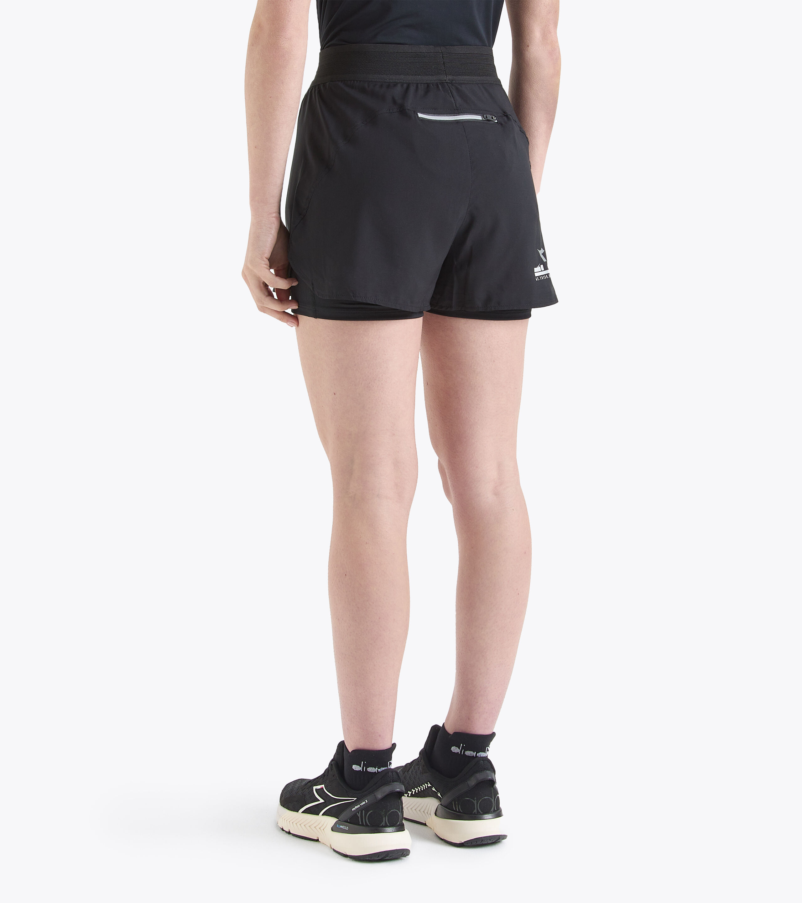 Double layered top running shorts
