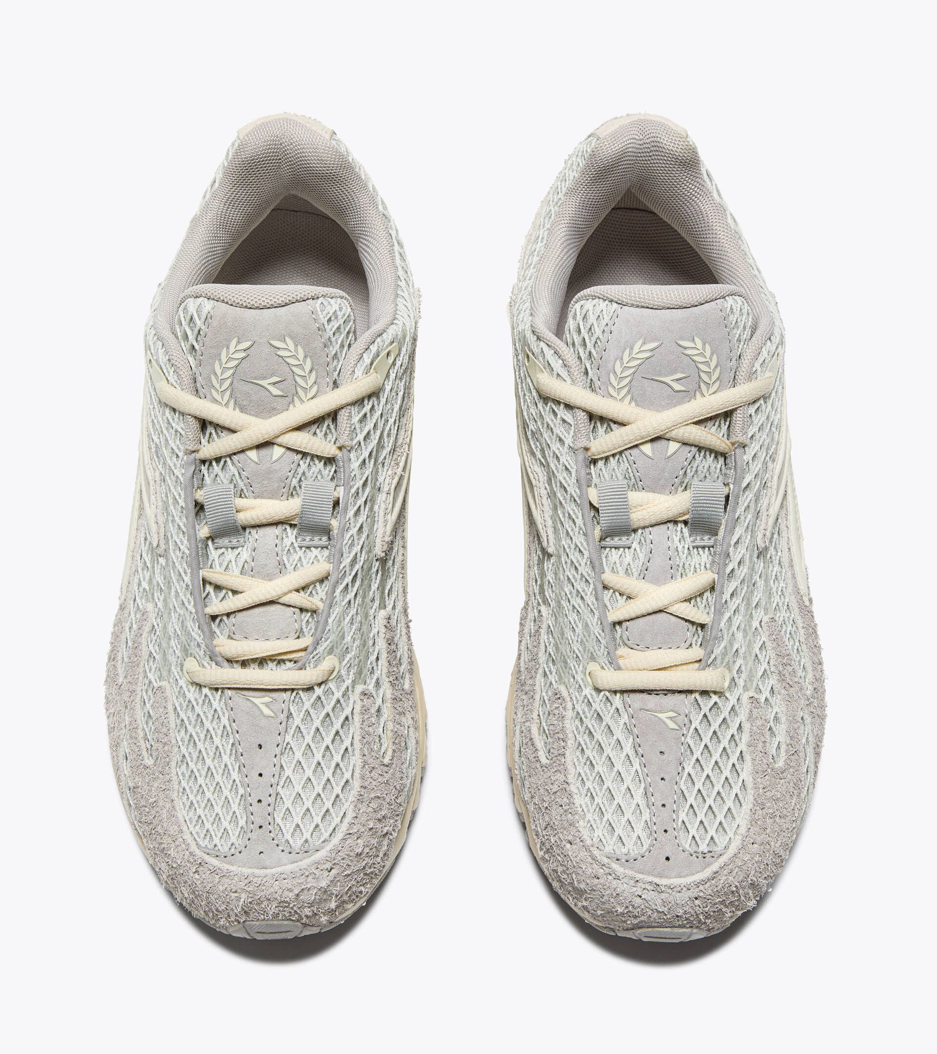 2000s-inspired sports sneakers - All-gender
MYTHOS PROPULSION 280 BACCA GREY ALASKA - Diadora