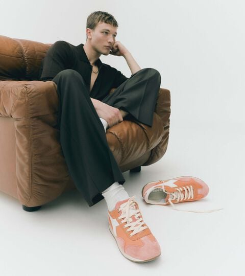 Suede leather Heritage Sneaker - All-gender EQUIPE VELA SW TULIP ORANGE - Diadora