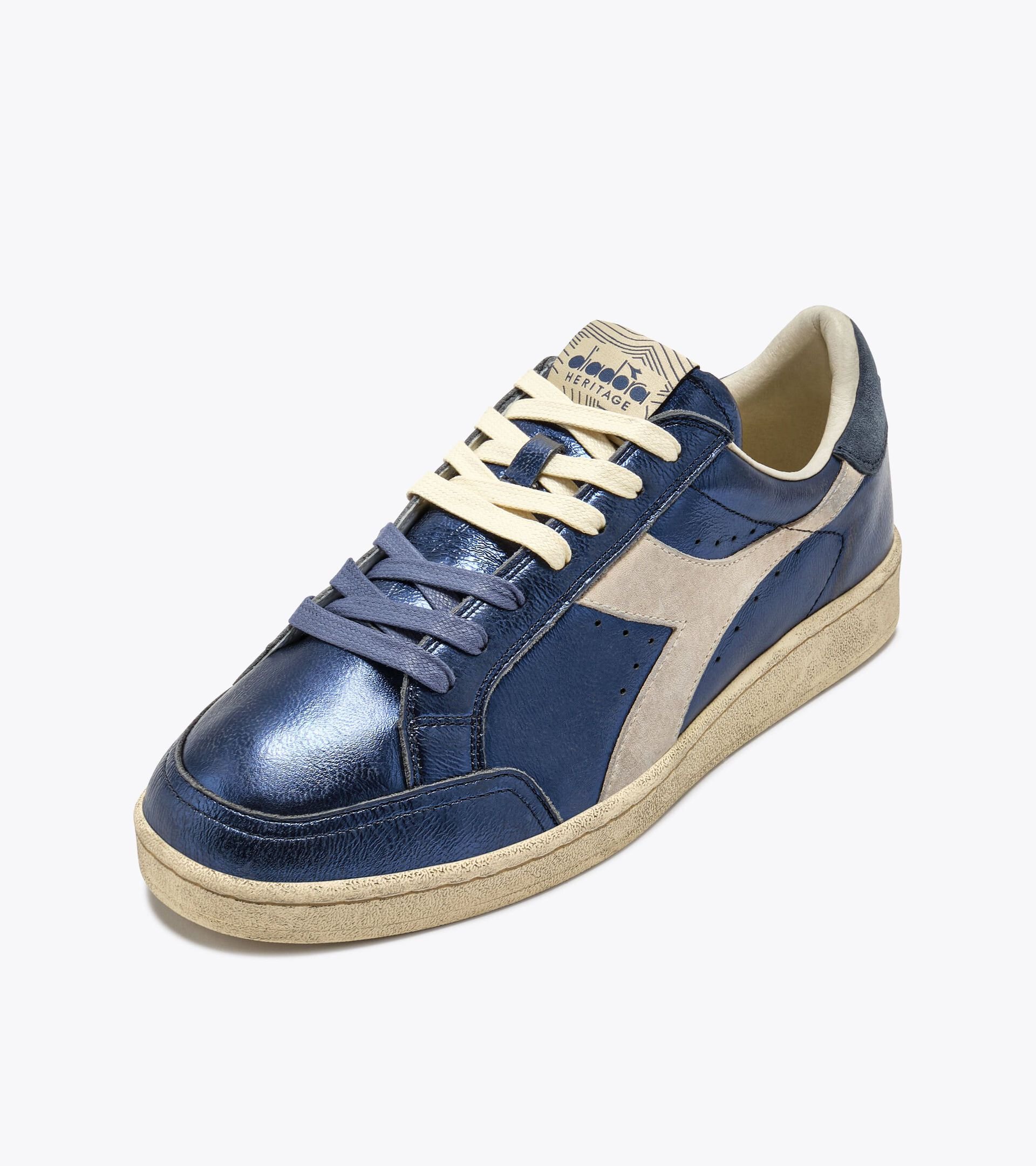 Heritage sneaker made from leather - All-gender
 PRESTIGE METAL USED NIGHT BLUE - Diadora