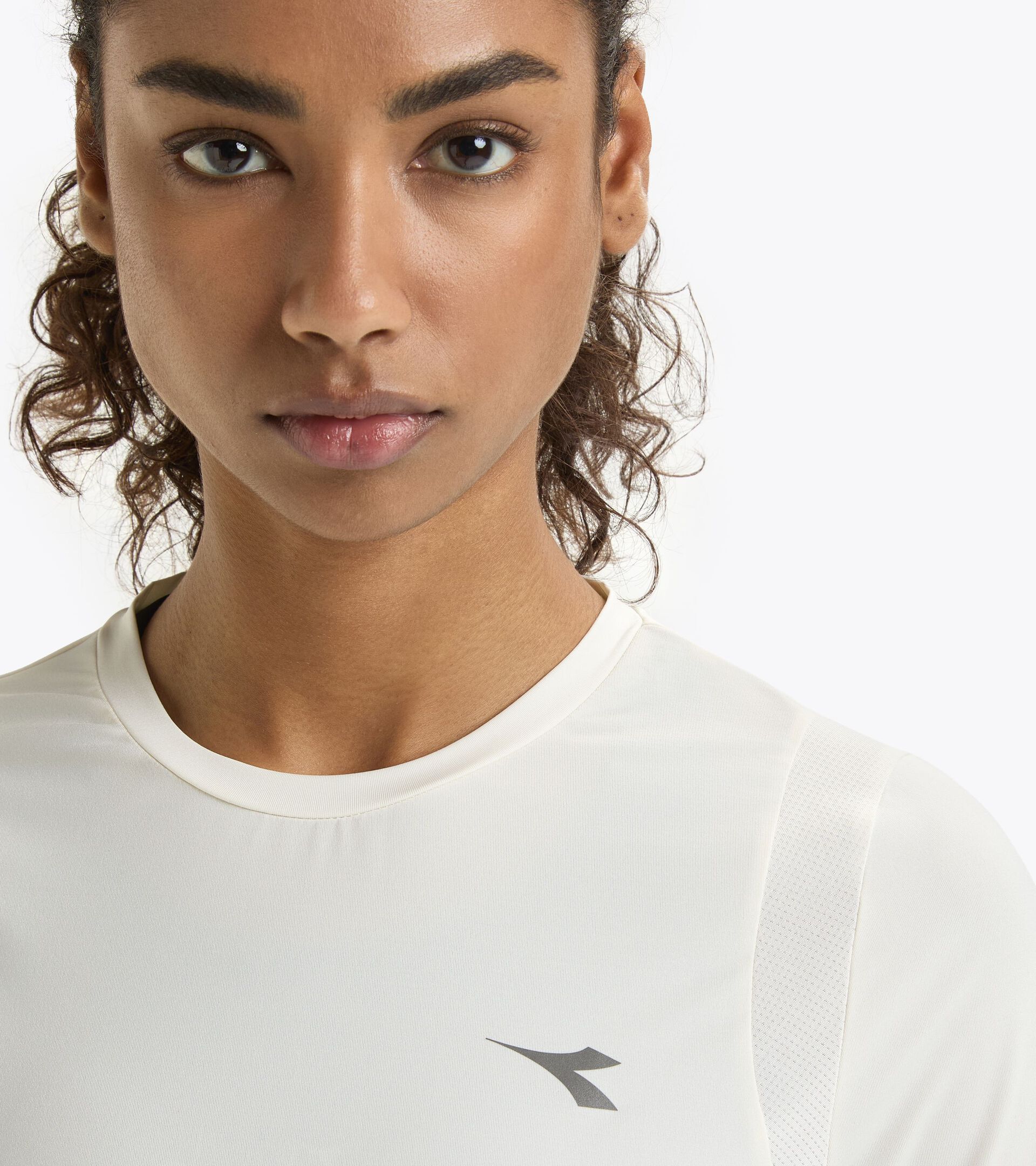 Camiseta de running - Mujer L. SS T-SHIRT TECH RUN CREW BLANCO MURMURAR - Diadora