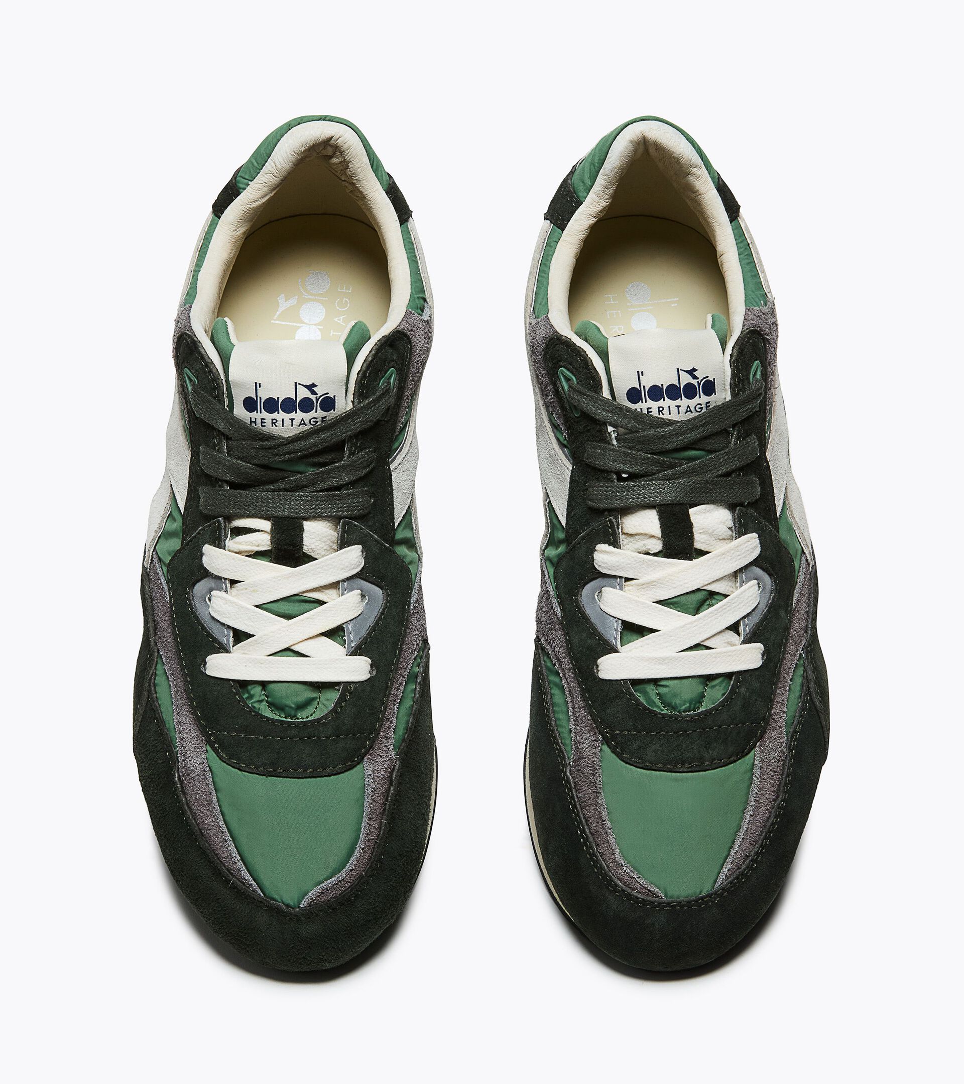 Sneaker Heritage - Low Profile - F&uuml;r alle Geschlechter EQUIPE REVENGE NYLON USED MATCHSACK - Diadora