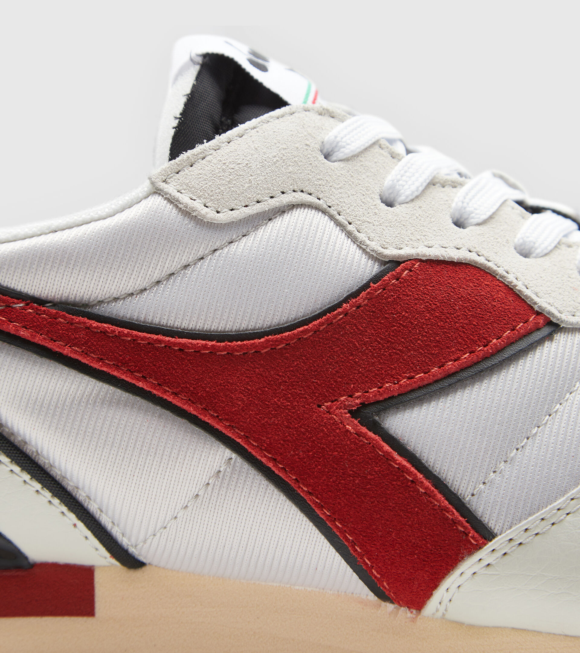 Sports shoes - Men CAMARO ICONA LIGHT GREY/RED - Diadora