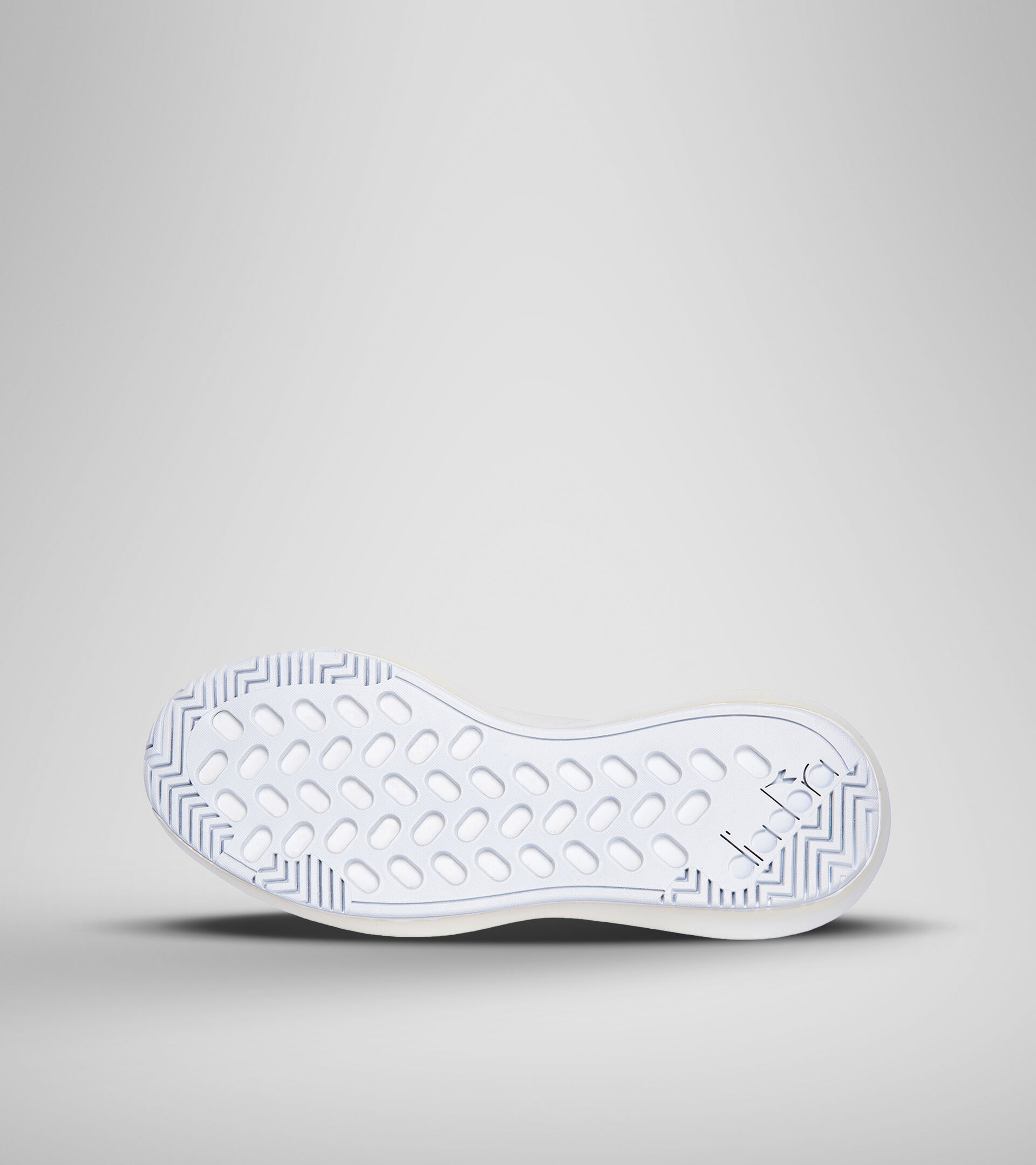 Sports shoe - Unisex MASS DAMPER DERBY WHITE/RED - Diadora