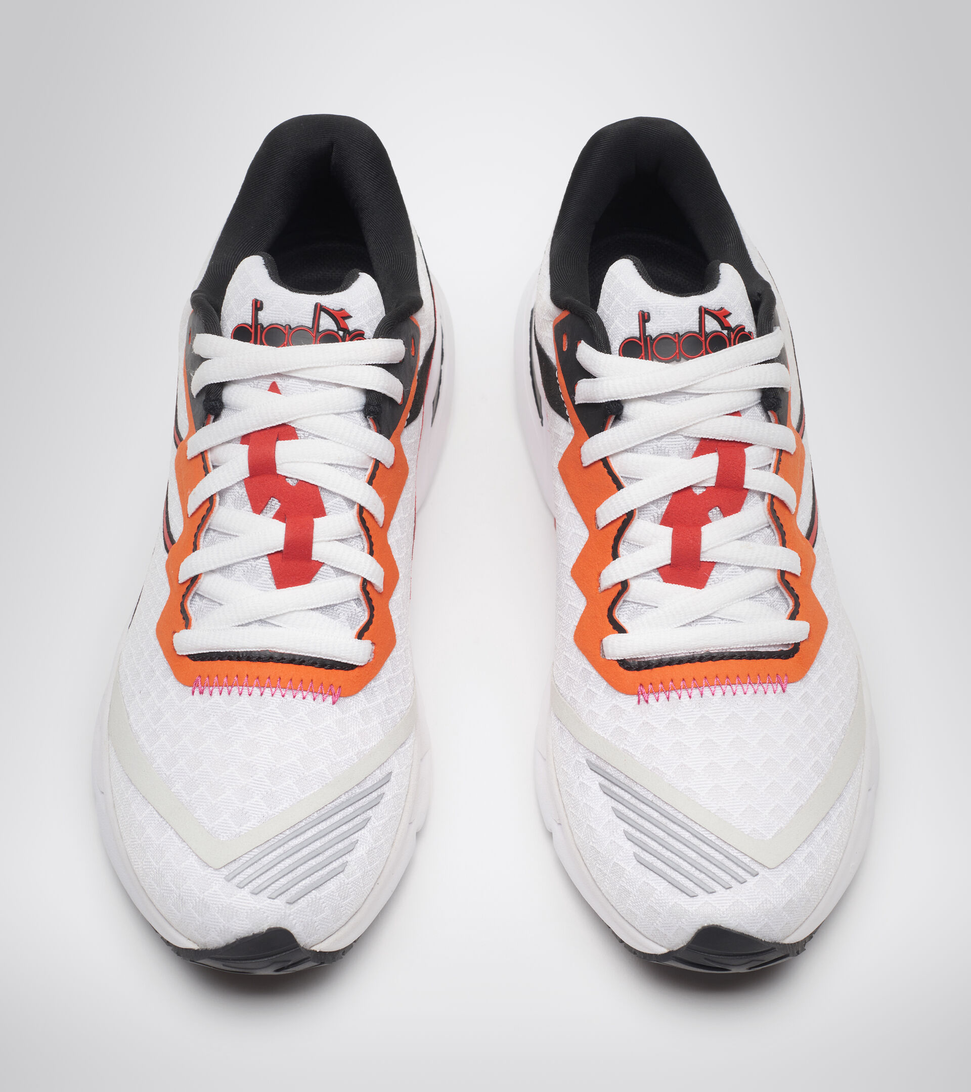 Laufschuh - Damen MYTHOS BLUSHIELD VOLO 2 W WHITE/BLACK/FIERY RED - Diadora