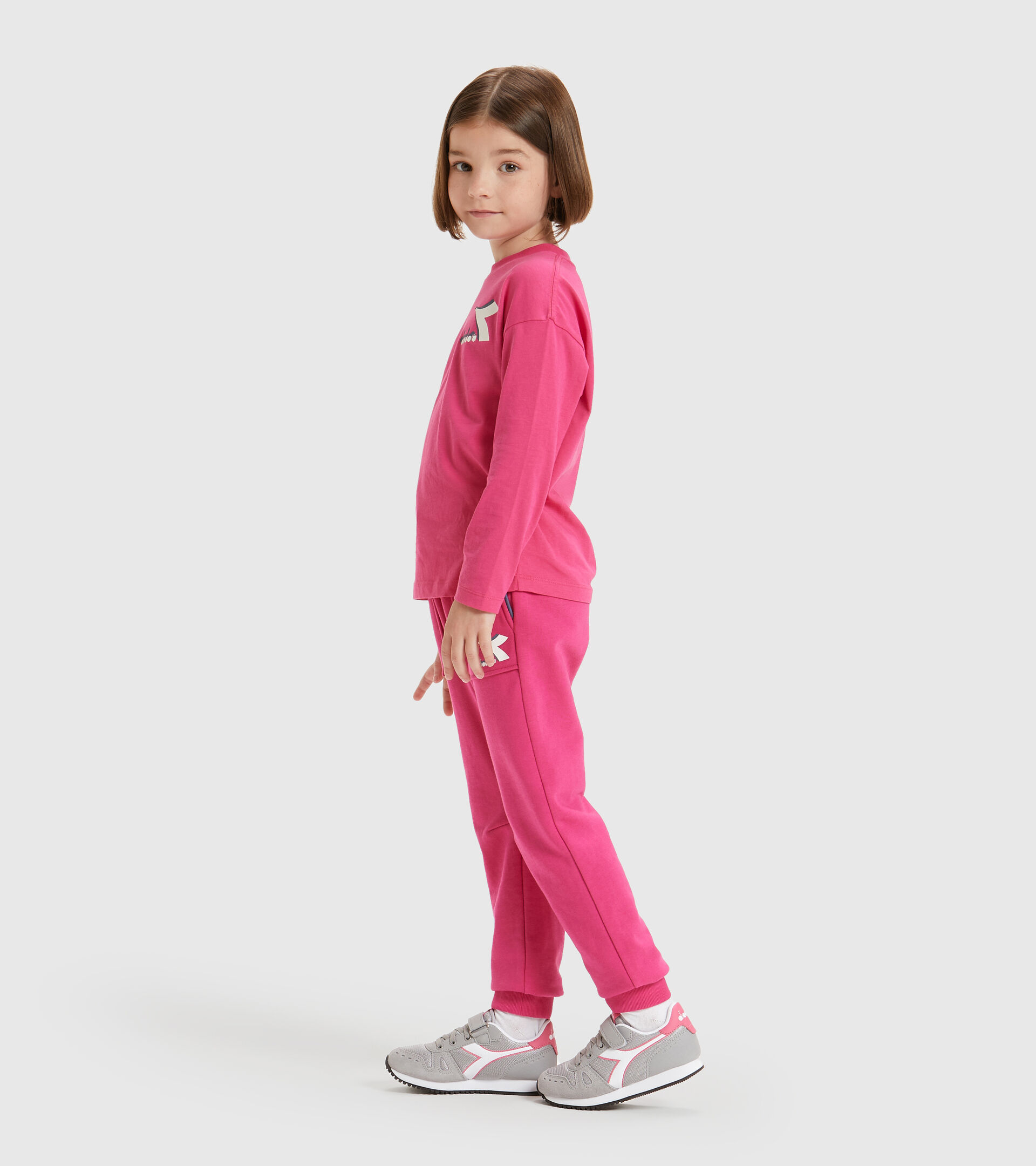 Apparel Sport BAMBINO JU. CUFF PANTS CUBIC ROSA MAGENTA Diadora