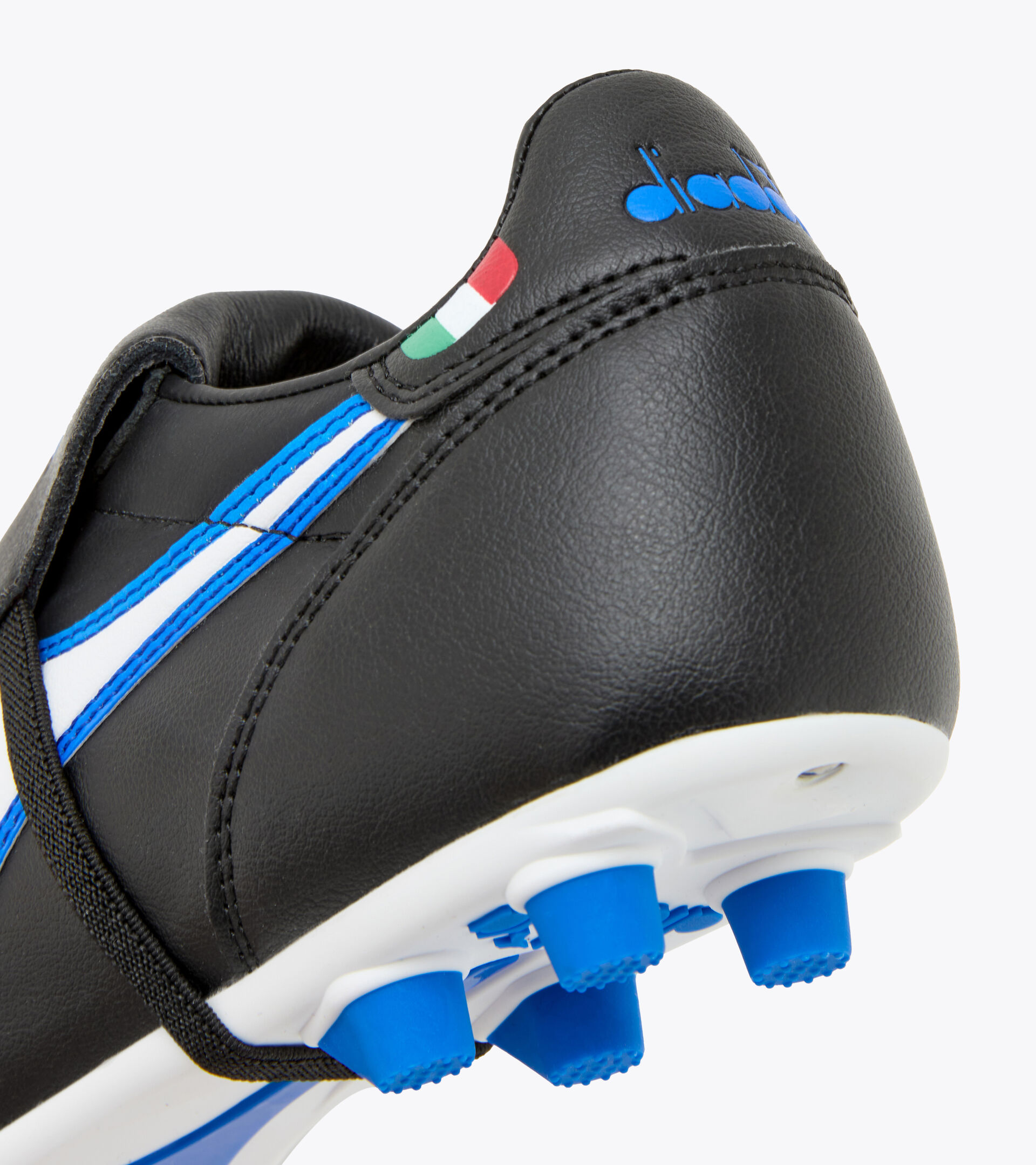 Football boots for firm grounds BRASIL OG LT T MDPU BLACK/WHITE/ROYAL BLUE - Diadora