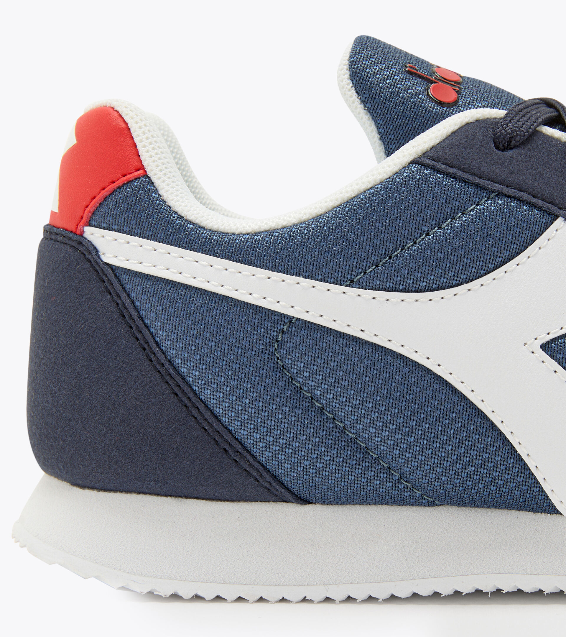 Sports shoes - Youth 8-16 years
 SIMPLE RUN GS ENSIGN BLUE - Diadora