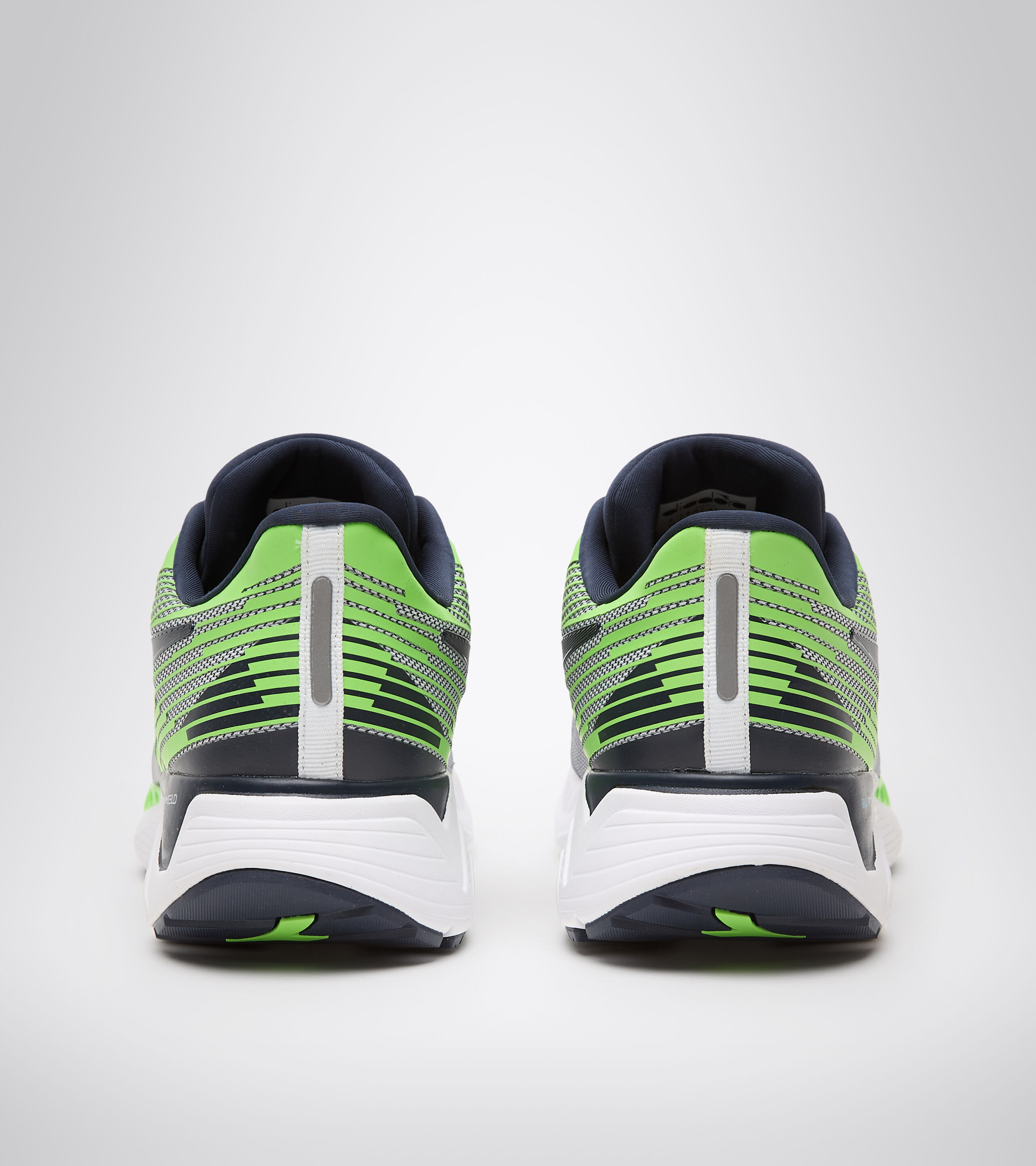 Diadora men