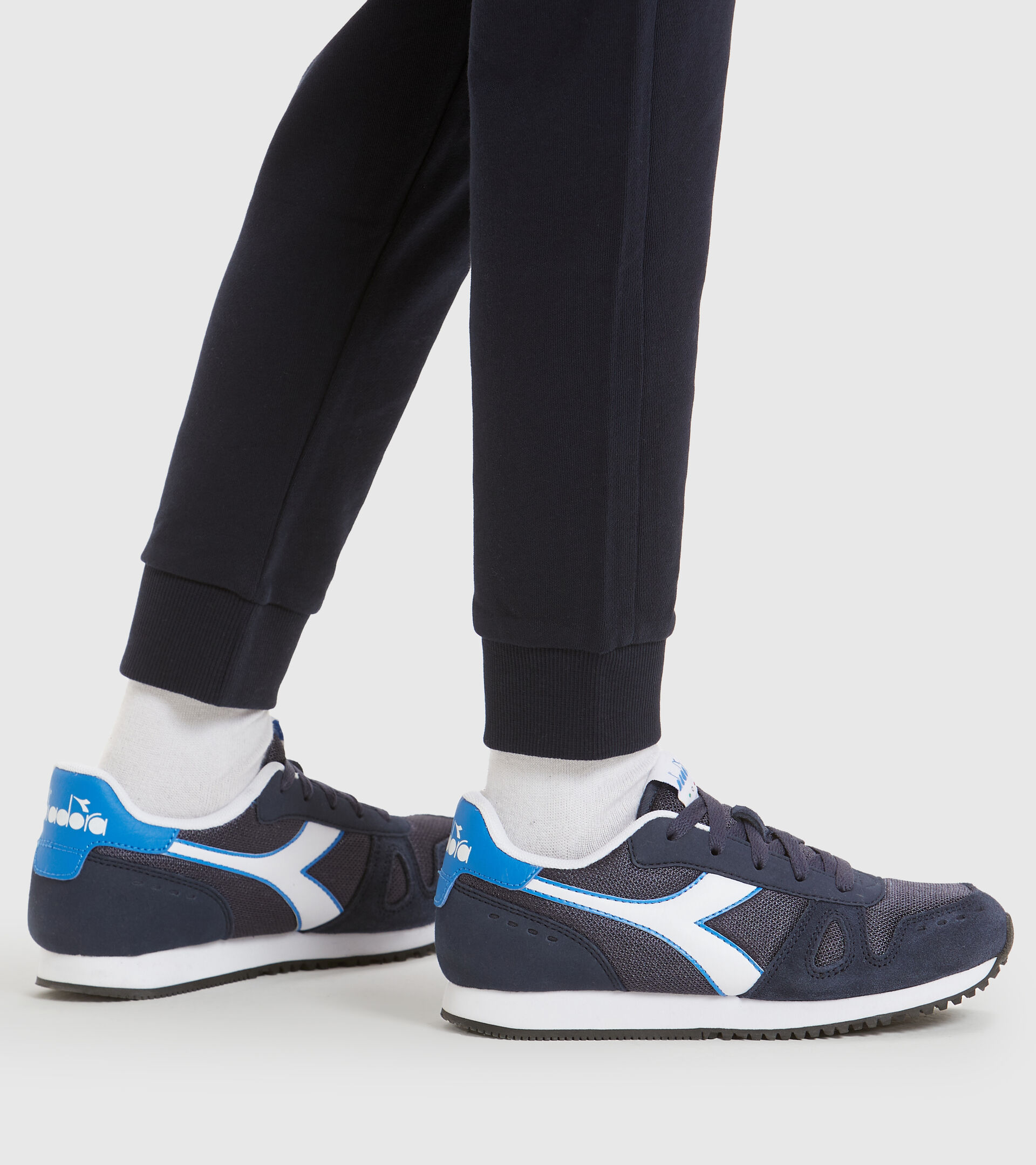 Sports shoes - Youth 8-16 years SIMPLE RUN GS BLUE CORSAIR - Diadora