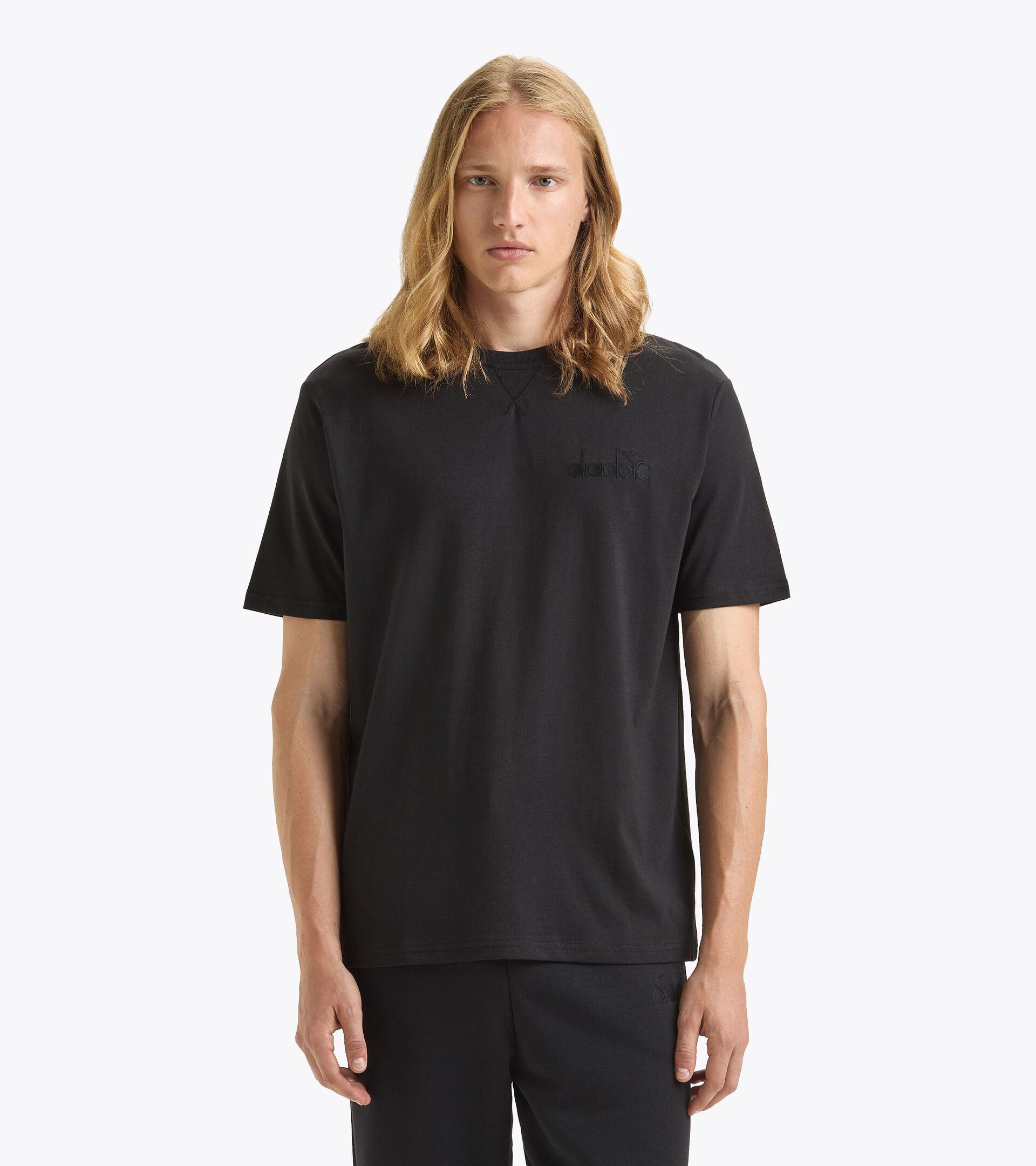 T-Shirt - Gender Neutral T-SHIRT SS ATHL. LOGO SCHWARZ - Diadora