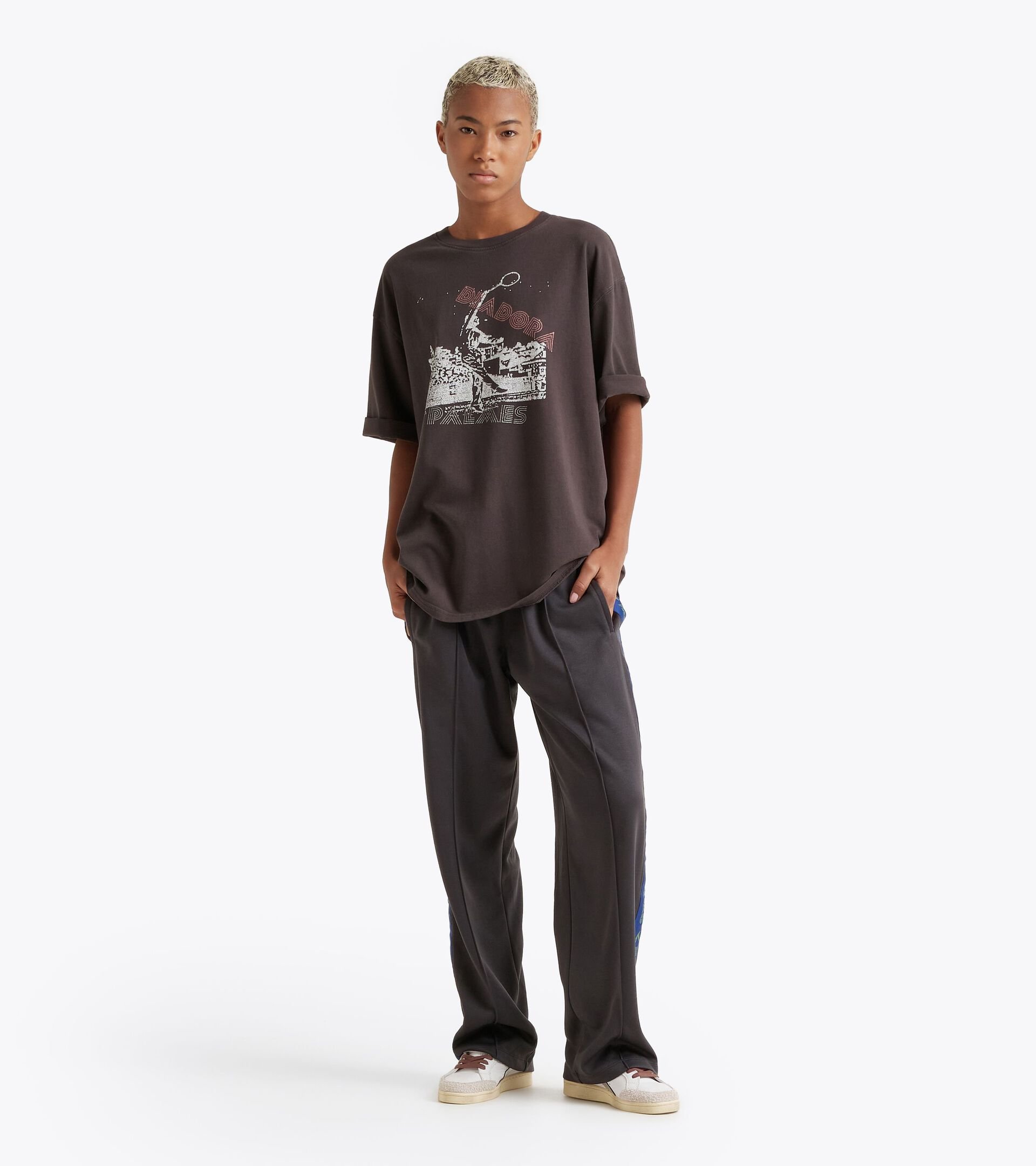 Legacy t-shirt with OG archive print - Made in Italy - All-gender
 T-SHIRT SS LEGACY I BLACK OYSTER - Diadora