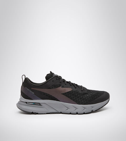 Footwear Sport UOMO MYTHOS BLUSHIELD VOLO HIP NEGRO/GRIS ACERO Diadora