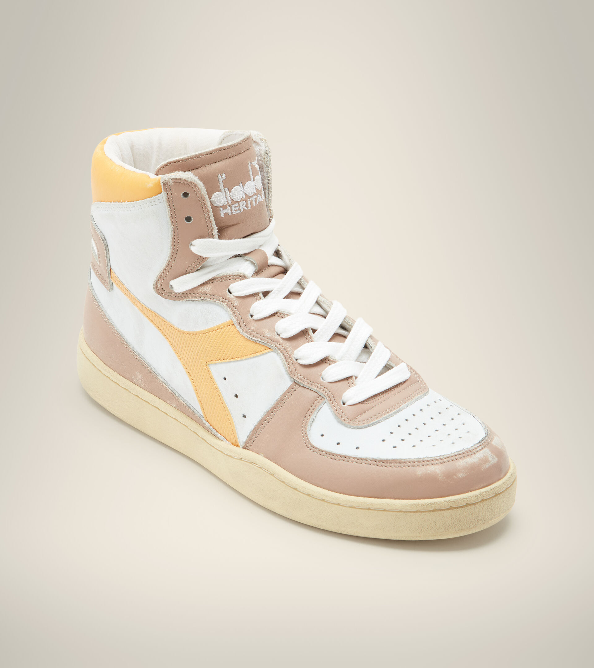 Heritage shoes - Unisex MI BASKET USED WHITE/BEESWAX - Diadora