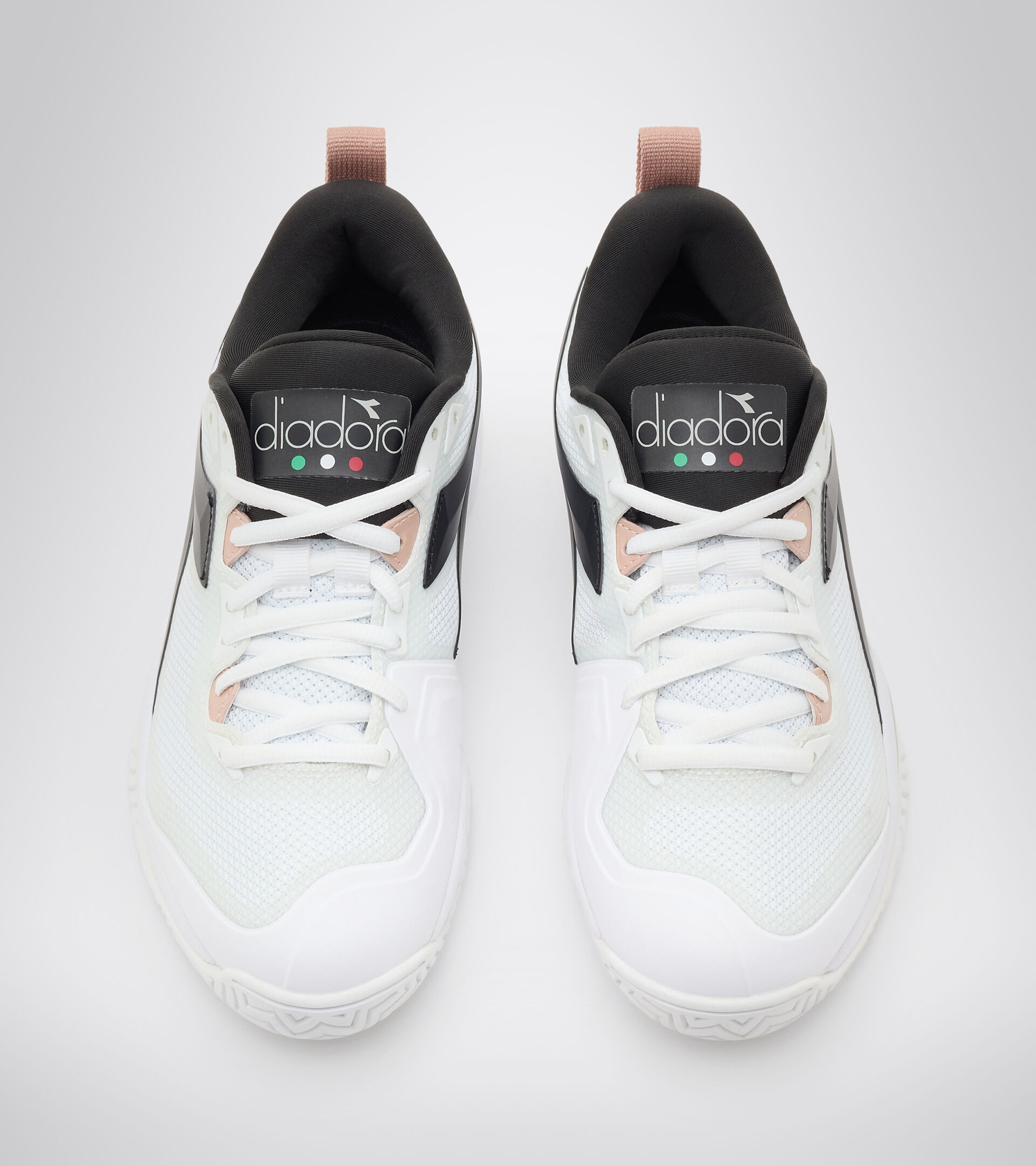 Footwear Sport DONNA SPEED BLUSHIELD 5 W AG WHITE/SILVER/BLACK. Diadora