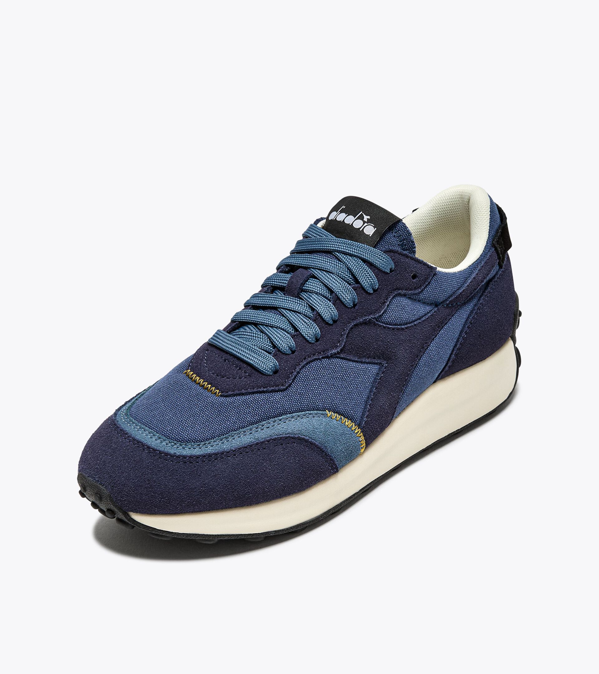Sporty sneakers - All-Gender RACE SUEDE SW DARK BLUE/FADED DENIM - Diadora