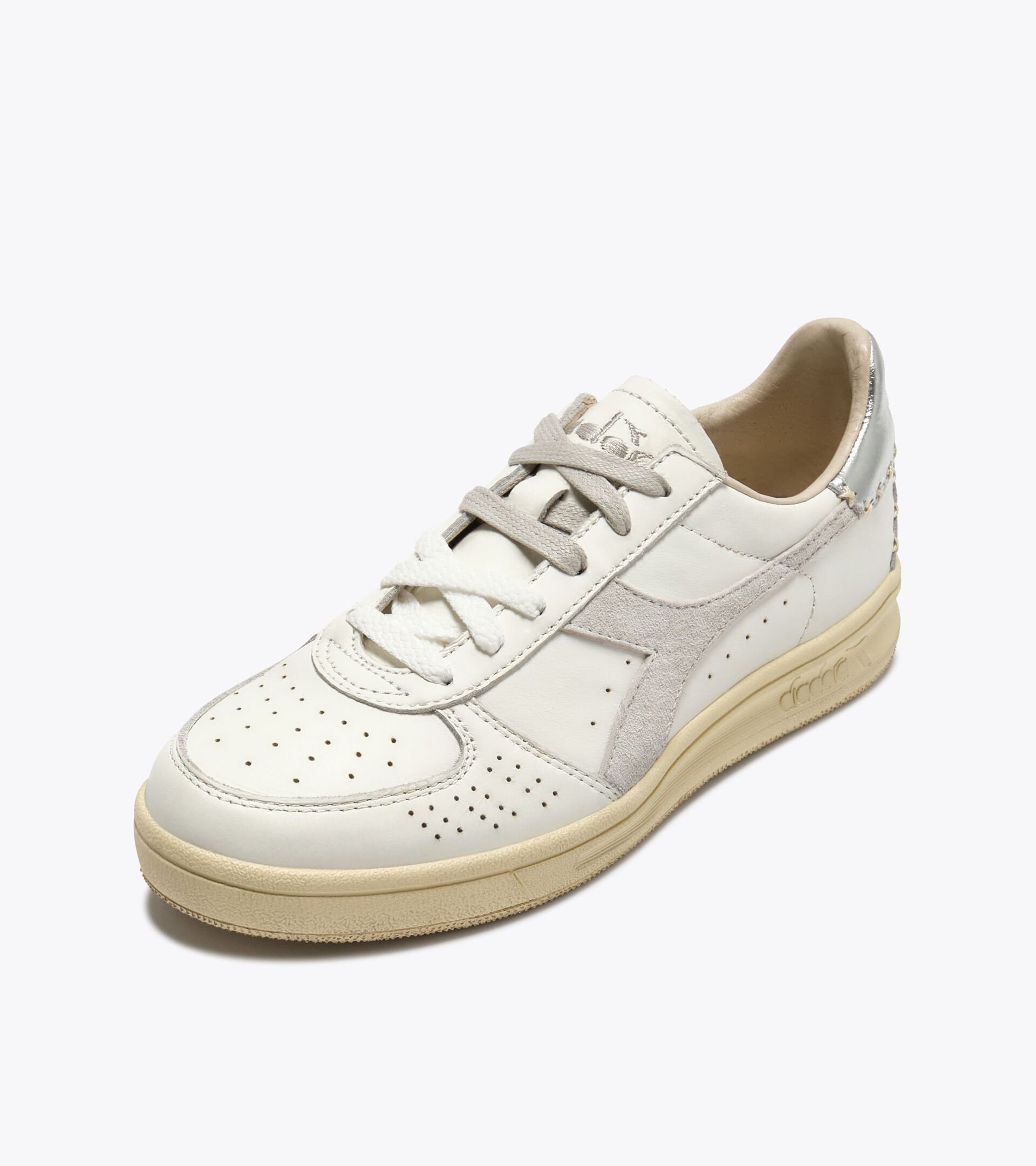 Heritage leather sneaker - All-gender
 B.ELITE X-STITCH WN WHITE/SILVER - Diadora