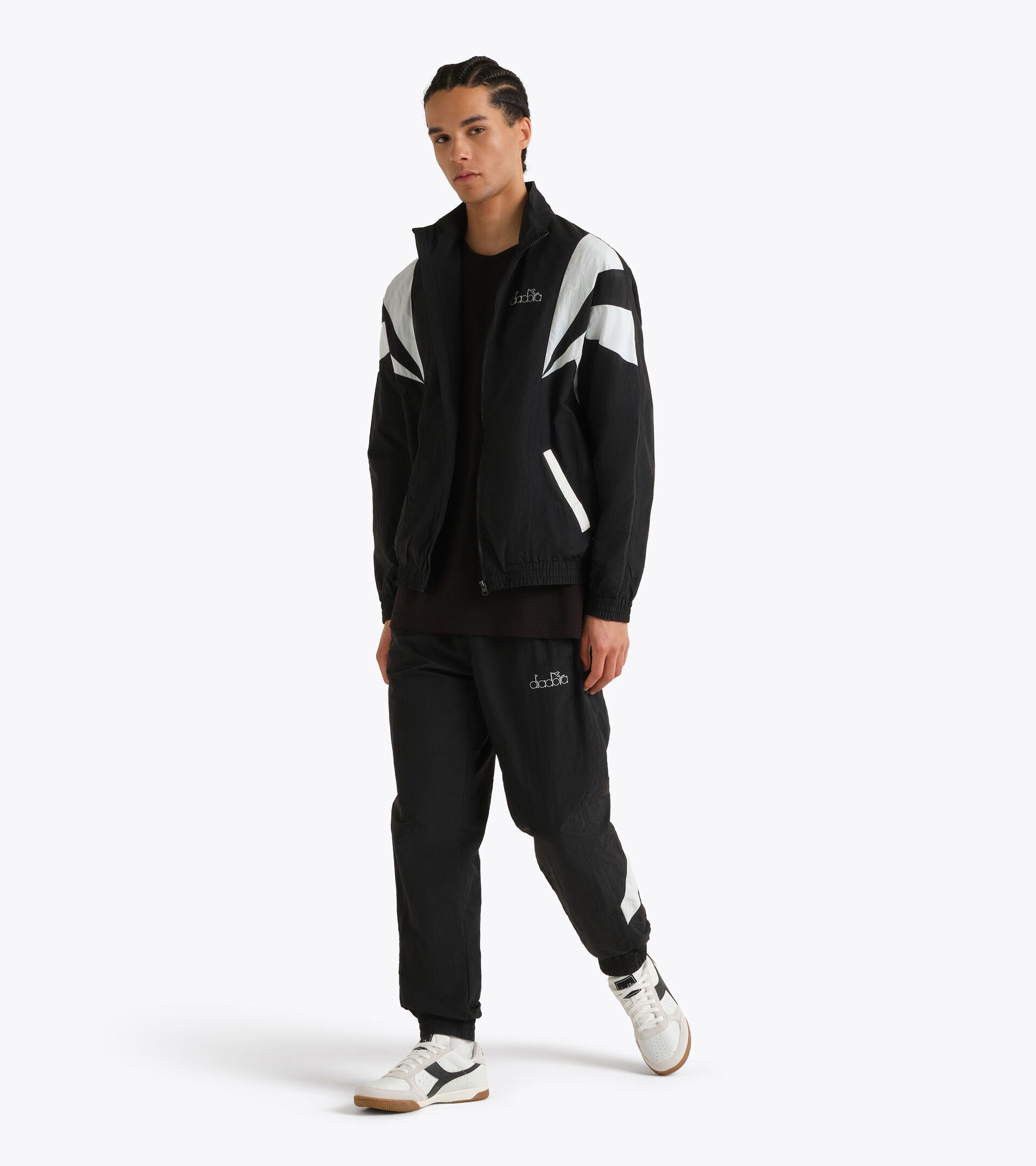 Ch&aacute;ndal de ripstop - Para todos los g&eacute;neros
 TRACKSUIT LOGO EXC. I NEGRO - Diadora