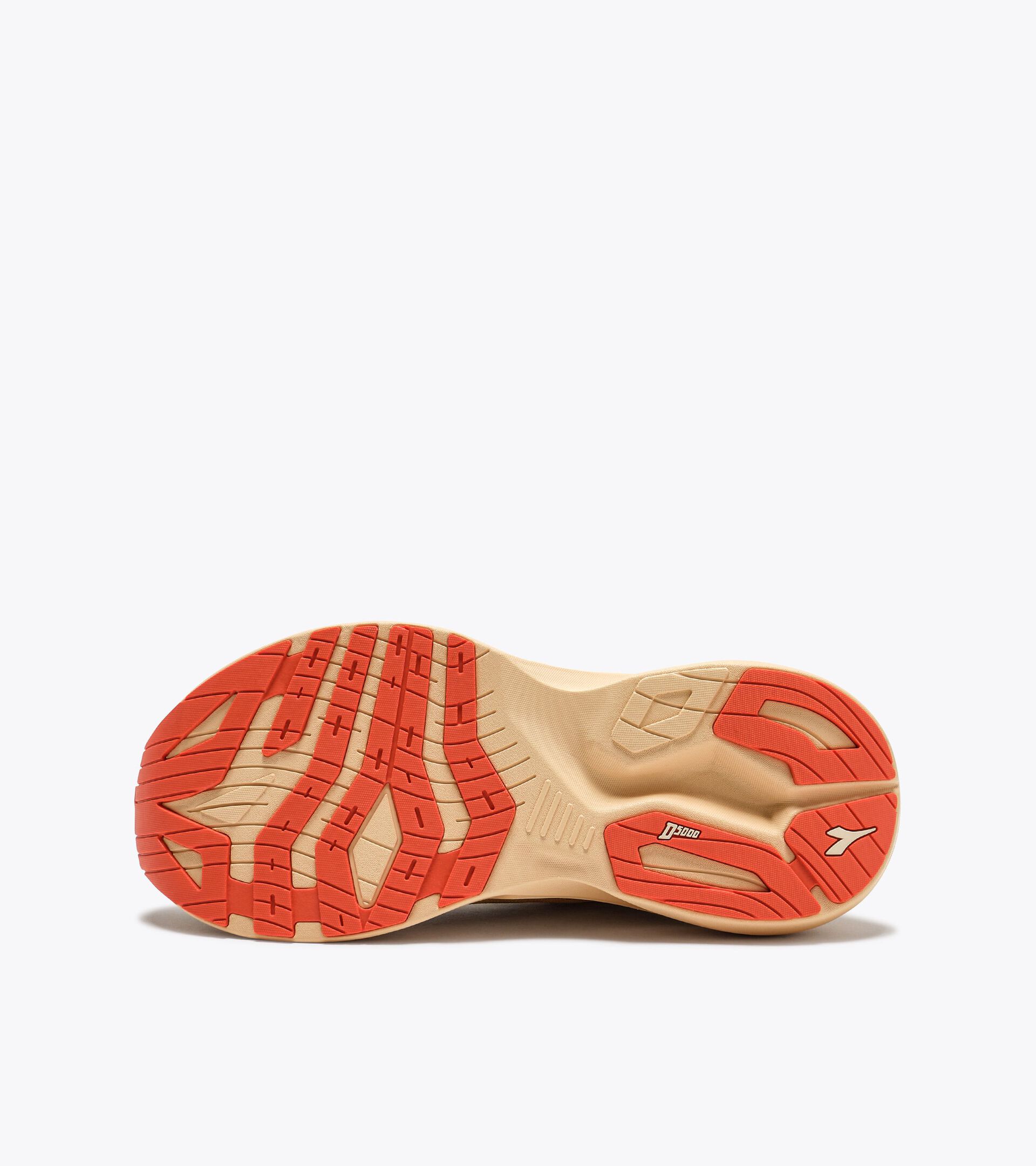 Zapatilla de running - Comodidad y estabilidad - Mujer NUCLEO 2 W BEIGE RAT&Aacute;N/CREMA DE MANTEQ - Diadora