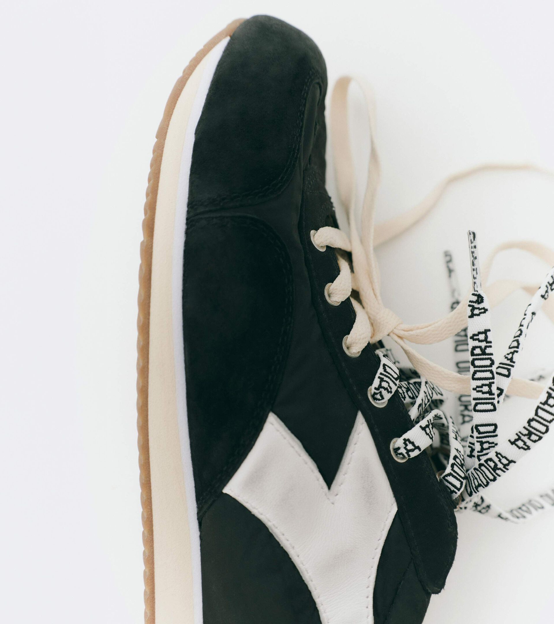 Heritage Sneaker - All-gender EQUIPE VELA SW BLACK - Diadora