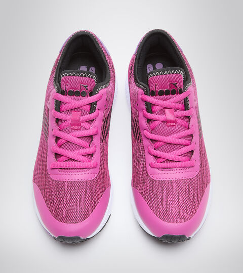 PASSO W, ROSE VOYANT/NOIR/VIOLET CAMPAN Chaussures de sport - Femme PASSO W ROSE VOYANT/NOIR/VIOLET CAMPAN - Diadora