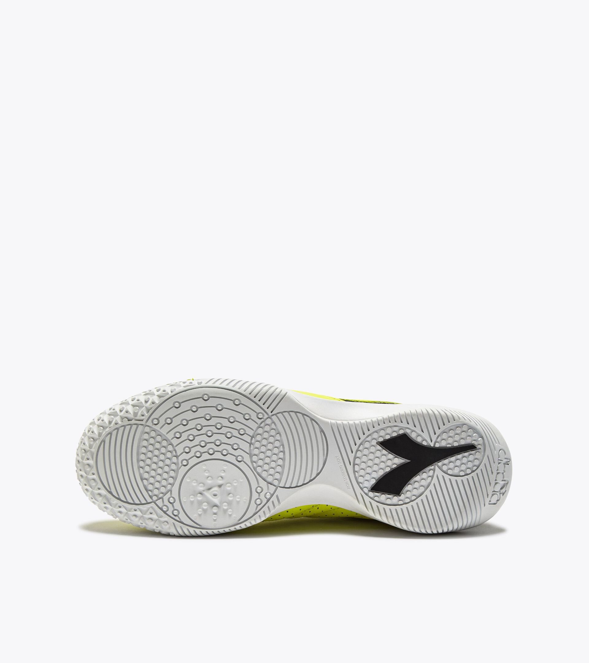 Chaussures de futsal - Semelle spécifique pour les terrains en intérieur et les parquets - Homme BRASIL ICON SALA ID JAUNE FLUO DD/NOIR - Diadora
