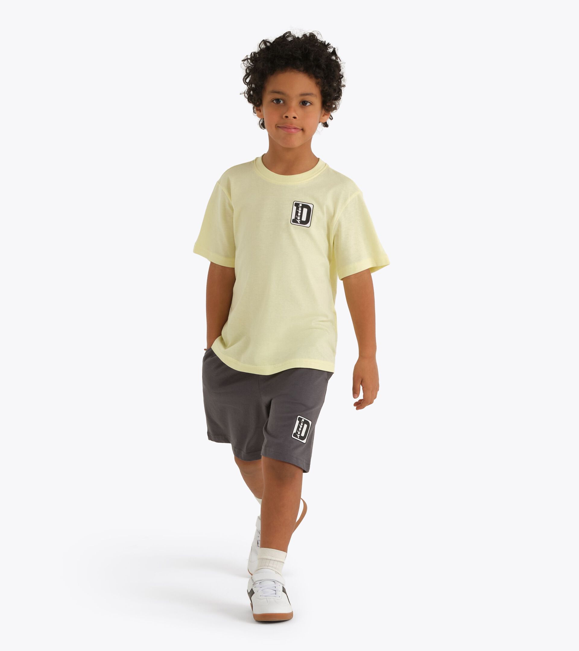 Sports set - T-shirt and shorts - Boys
 JB. SET ESS. SPORTS II SS WAX YELLOW - Diadora