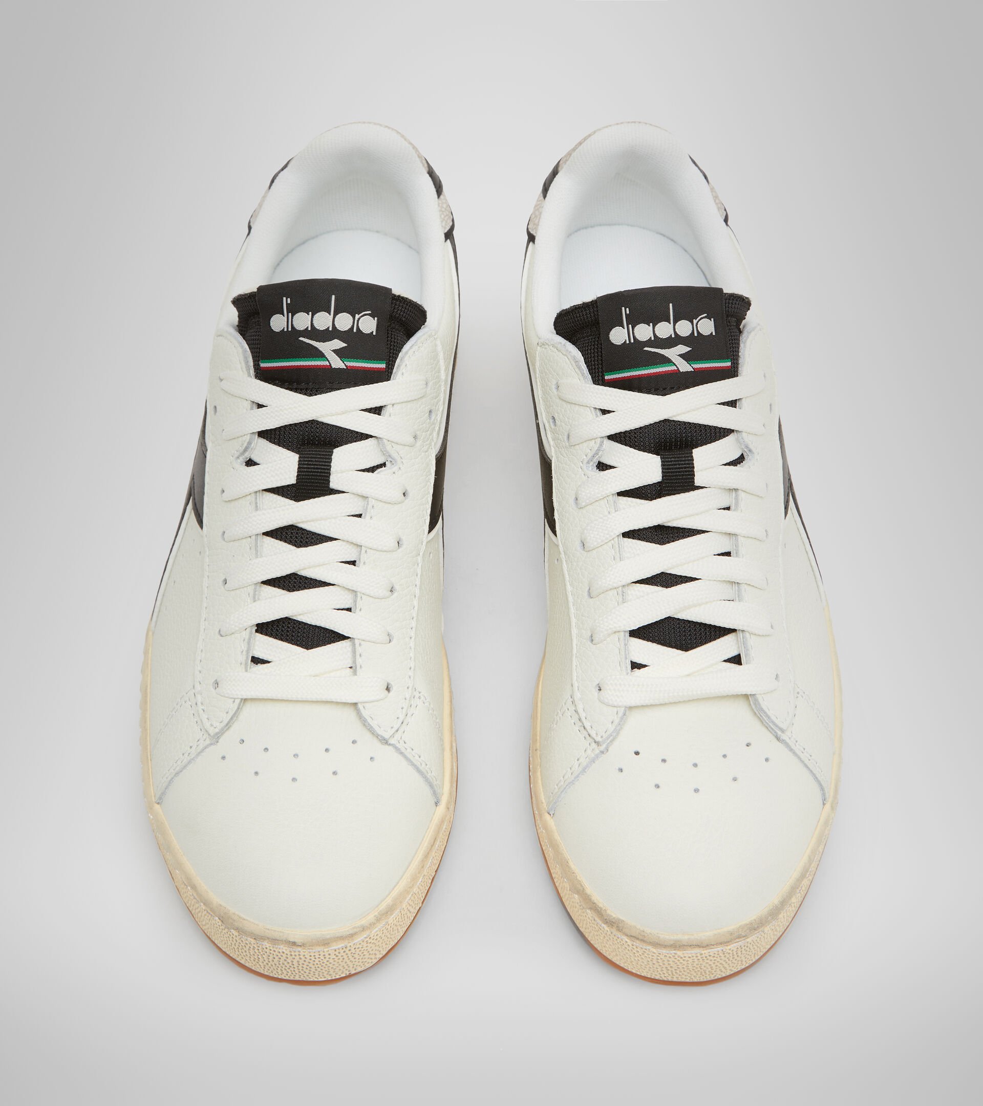 Sports shoe - Unisex GAME L LOW ICONA WHITE/BLACK - Diadora