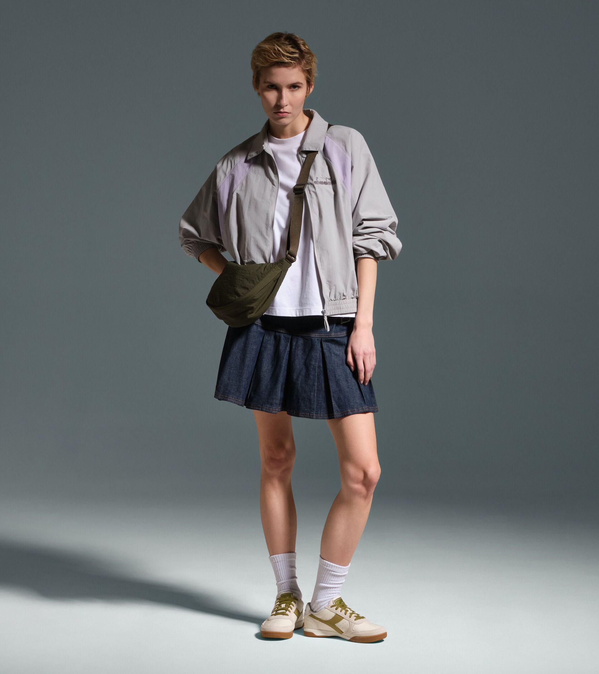 Veste de surv&ecirc;tement en nylon ripstop - Femme L. TRACK JACKET LOGO GRIS MIRAGE - Diadora