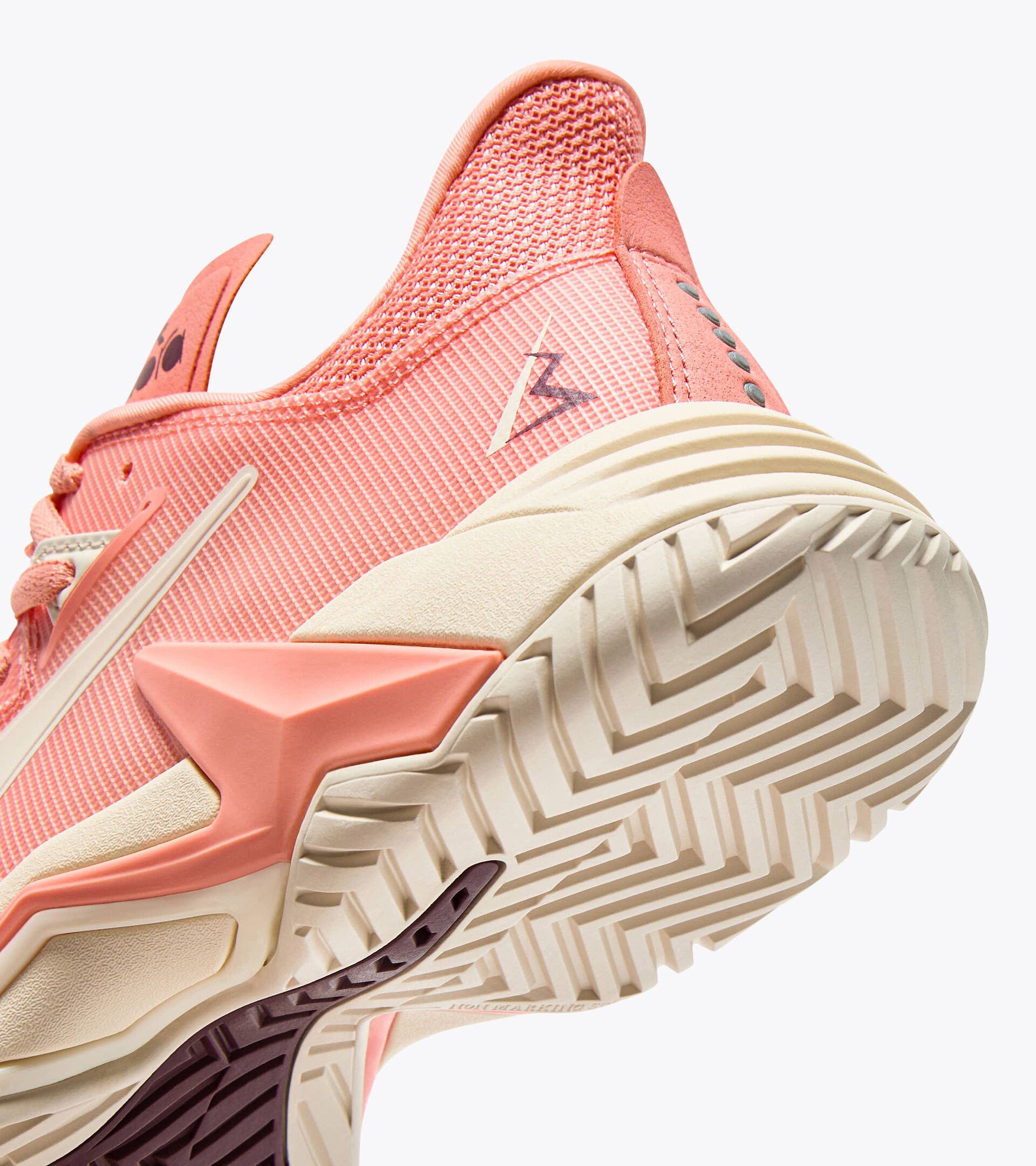Tennisschuh f&uuml;r Hartpl&auml;tze oder Sandpl&auml;tze - Stabilit&auml;t und Kontrolle - Damen B.ICON 3 W AG DESERT FLOWER /WHISPER WHITE - Diadora