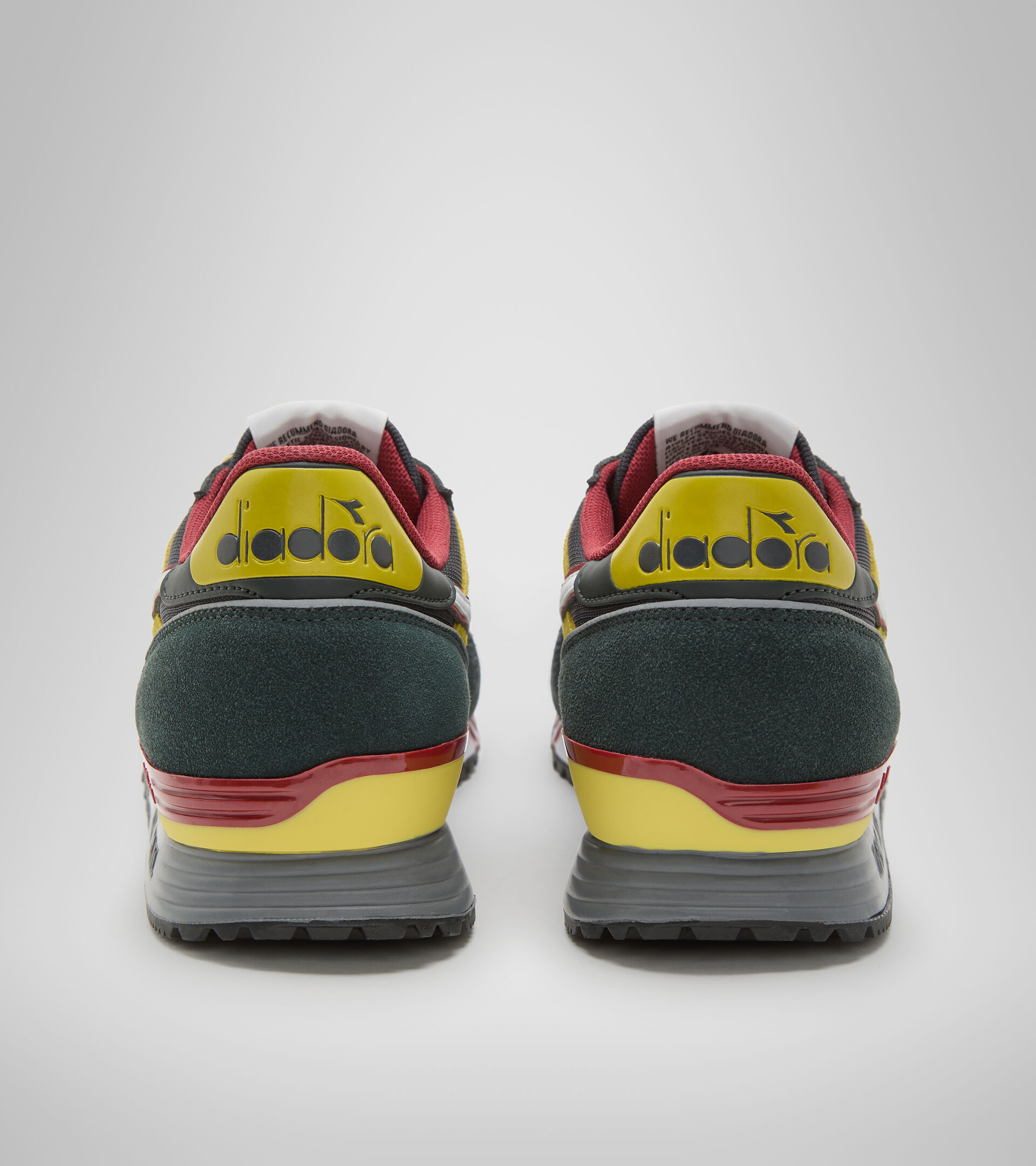 Sports shoe - Men TITAN STEEL GRAY/JET SET - Diadora