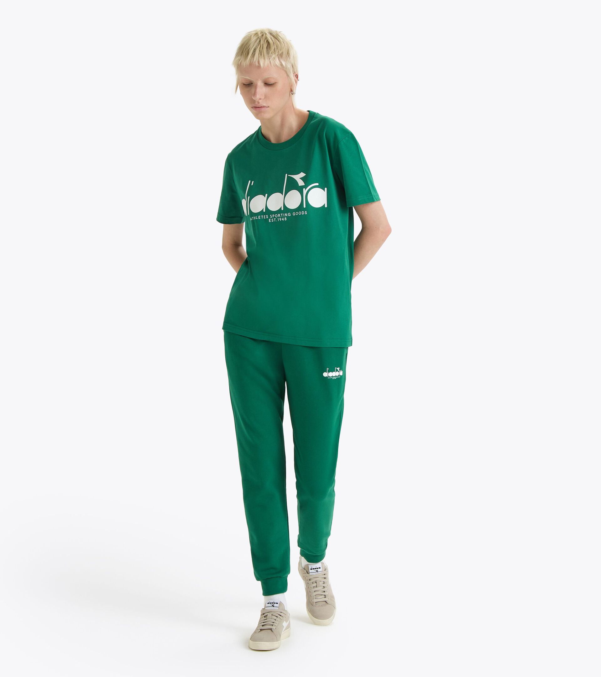 Camiseta - Para todos los g&eacute;neros T-SHIRT SS LOGO VERDE VENTURINA - Diadora