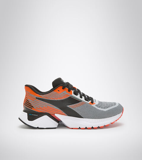 Scarpa da running - Uomo MYTHOS BLUSHIELD VIGORE ARGENTO DD/NRO/RSSO MANDARINO - Diadora