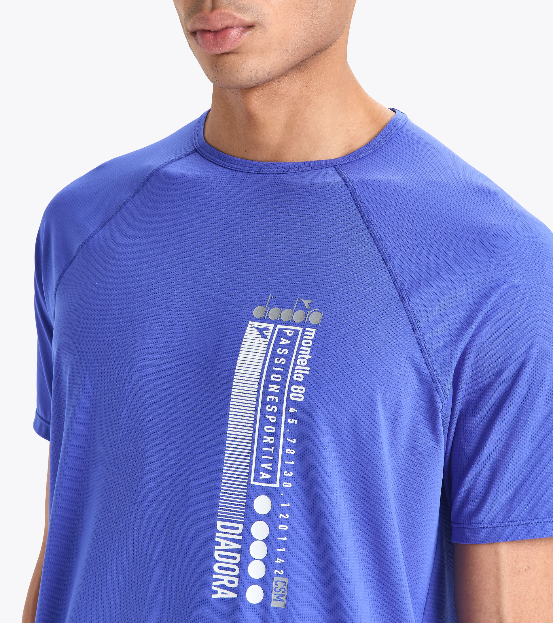 Running t-shirt - Men 
 SUPER LIGHT SS T-SHIRT BE ONE IMPERIAL BLUE - Diadora