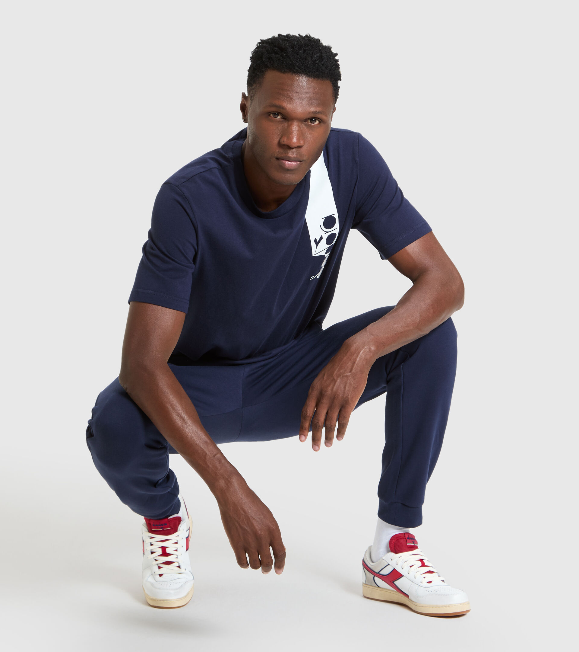Sports trousers - Men PANTS CUFF CORE CLASSIC NAVY - Diadora