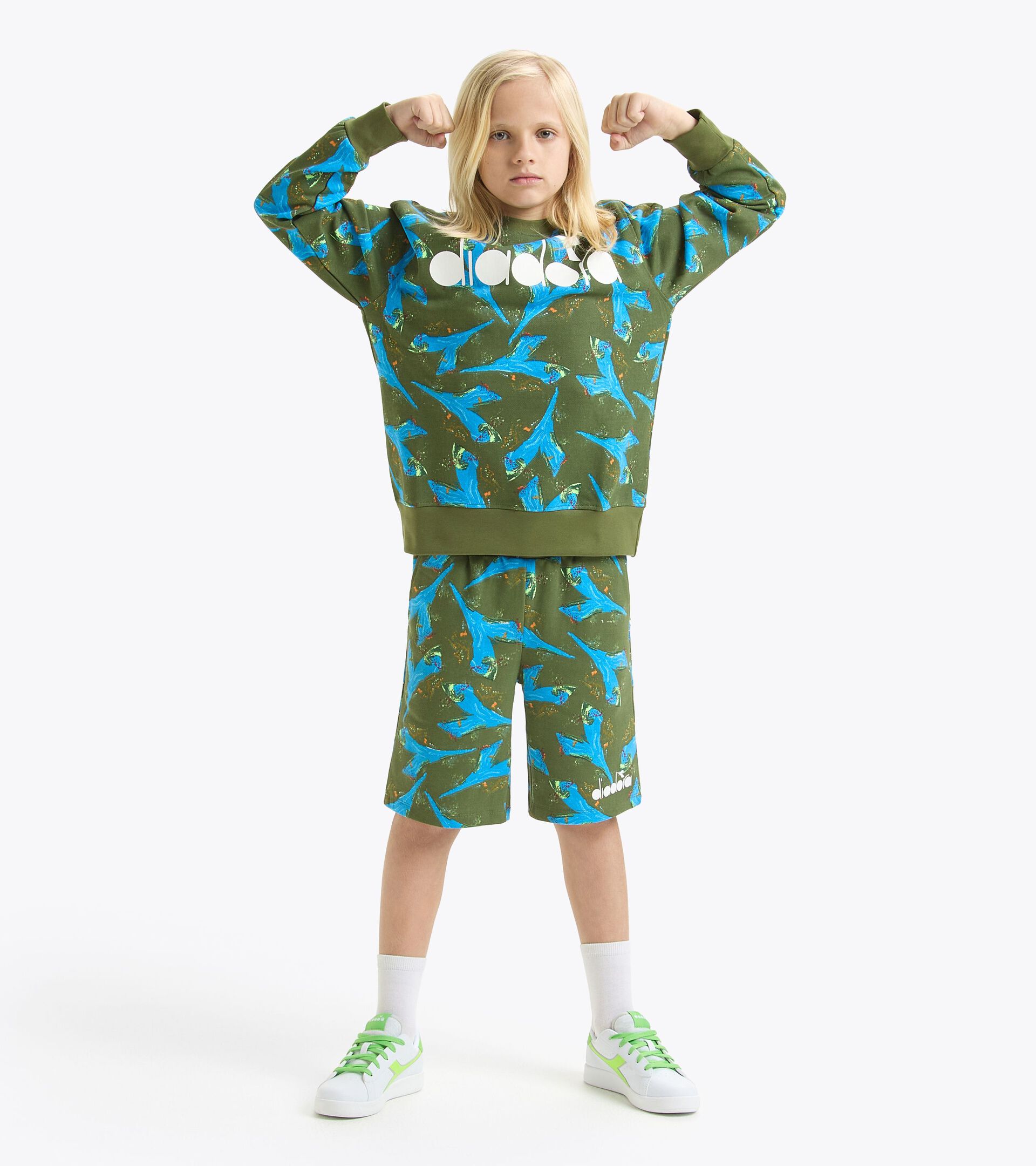 Felpa crewneck - Bambino
 JB. SWEATSHIRT  CREW LOGO AOP VERDE MILITARE - Diadora