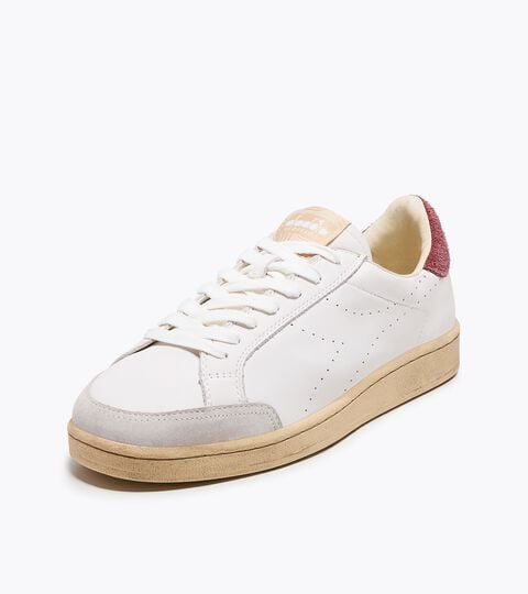 Heritage Leather Sneakers - All-gender
 PRESTIGE PLAIN USED BARN RED (45003) - Diadora