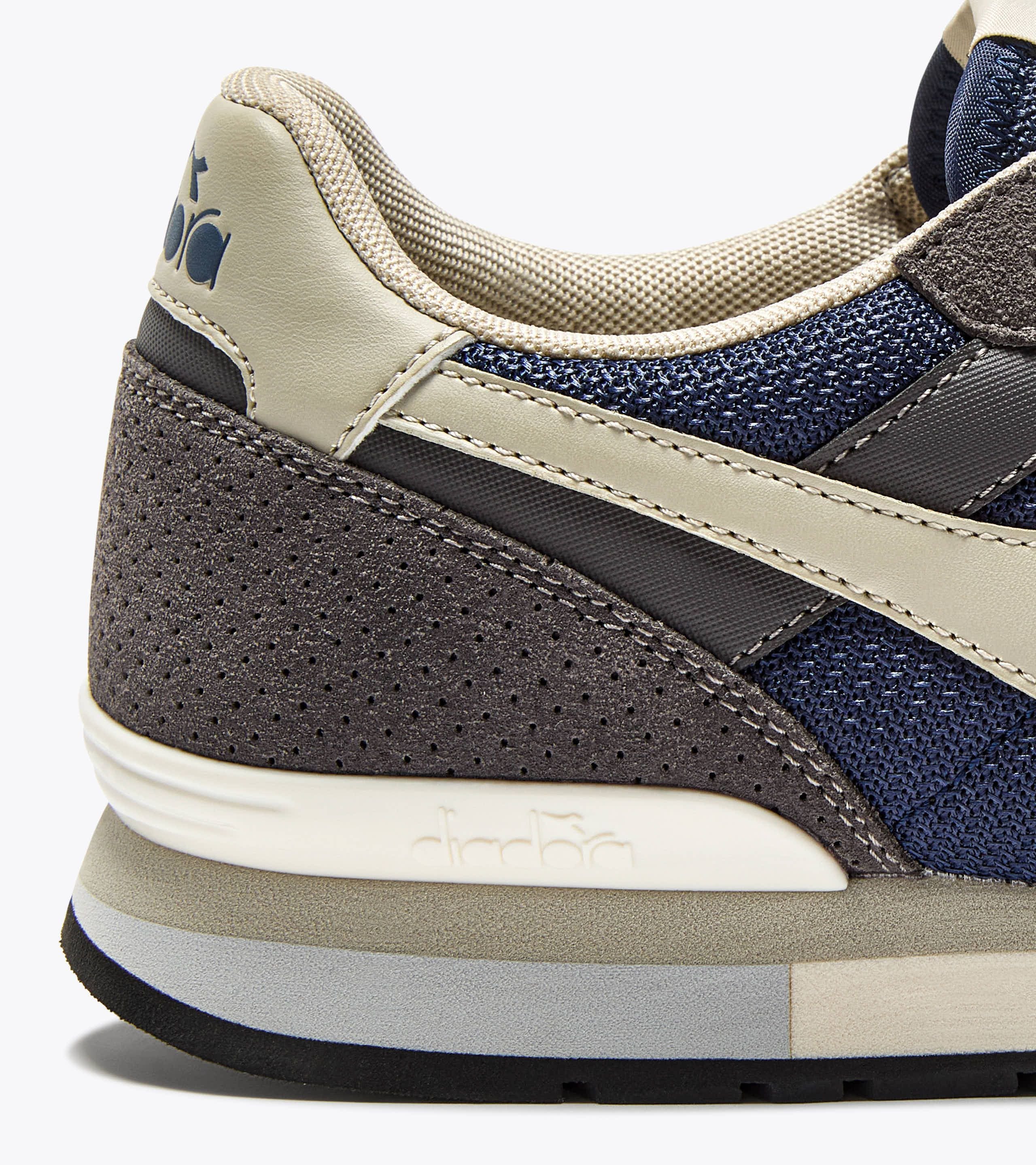 CAMARO M2 Suede leather sneaker - All-gender - Diadora Online Store US