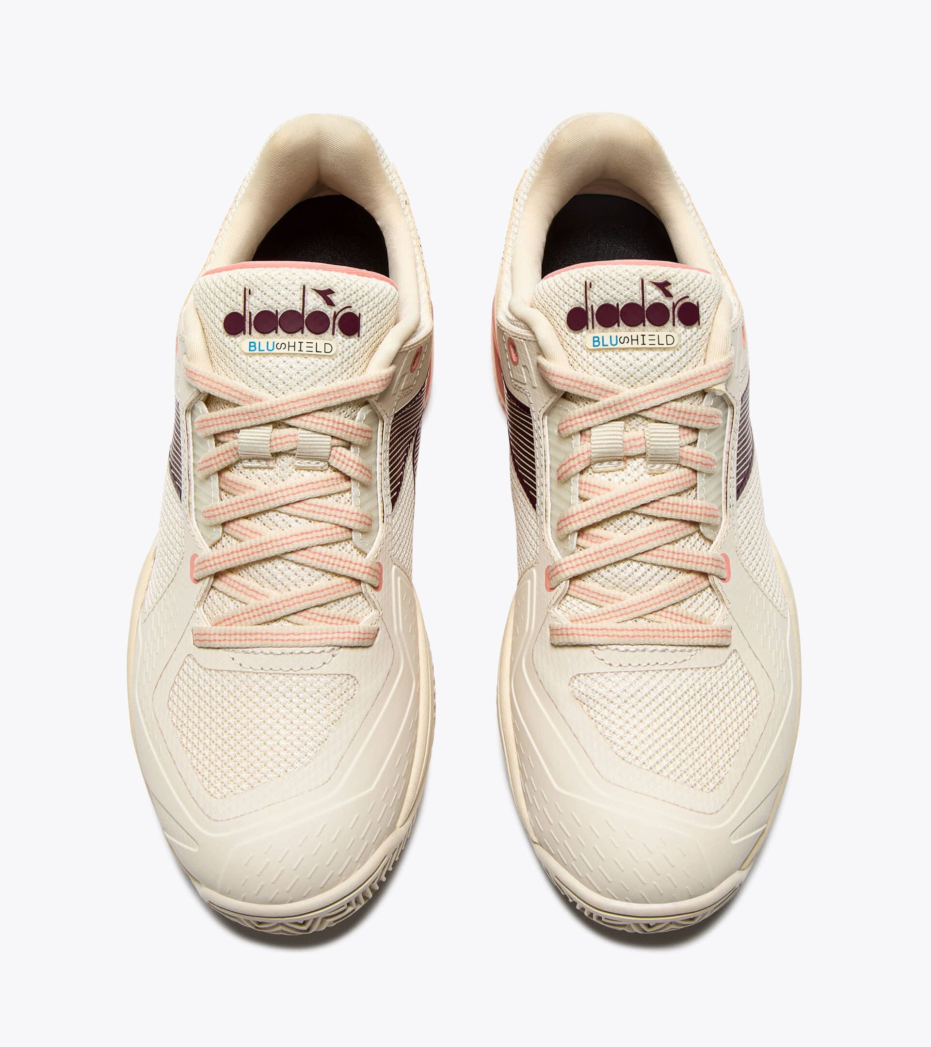 Tennis shoe for clay courts - Protection and cushioning - Women&rsquo;s
 BLUSHIELD TORNEO 3 W CLAY WHISPER WH/MAROON BAN/DES FLWR - Diadora