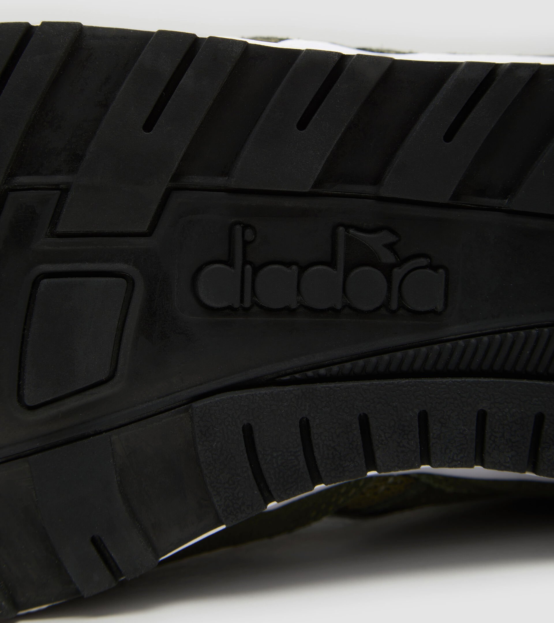 Chaussures de sport - Unisexe N902 S VERT FUSIL - Diadora