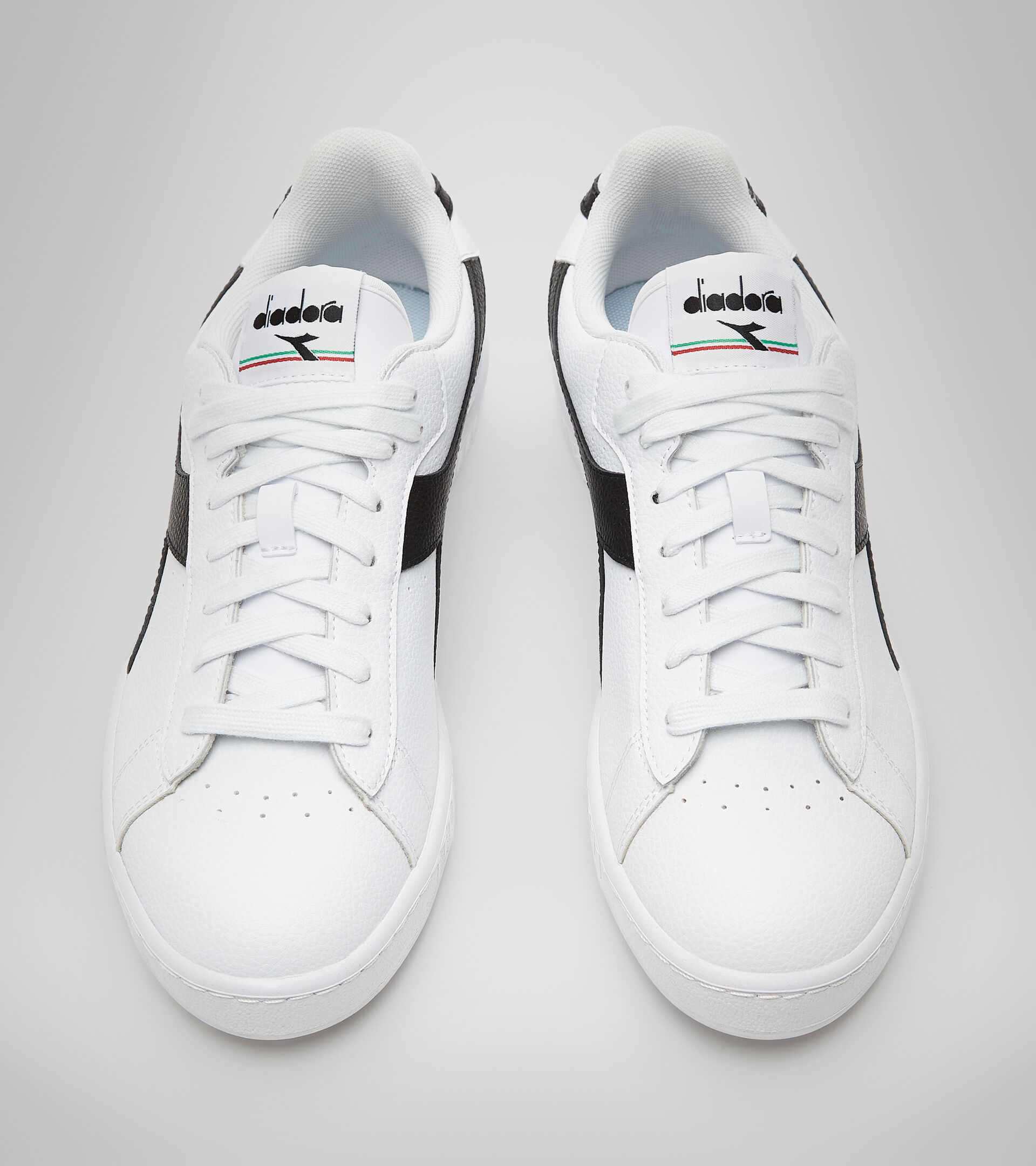 Chaussures de sportswear - Unisexe GAME L LOW 2030 BLANC/NOIR (C0351). - Diadora