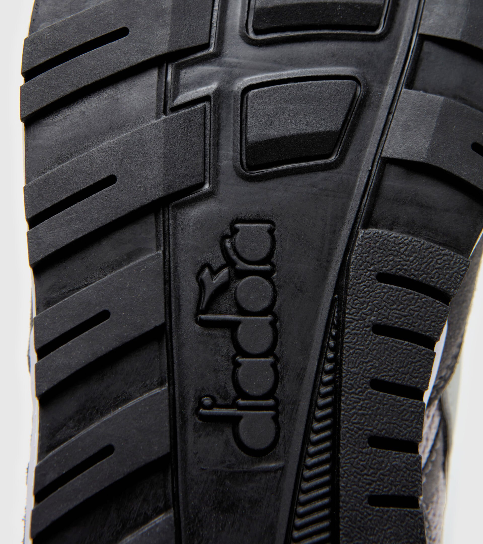 Chaussures de sport - Unisexe N902 S GRIS CHARBON - Diadora