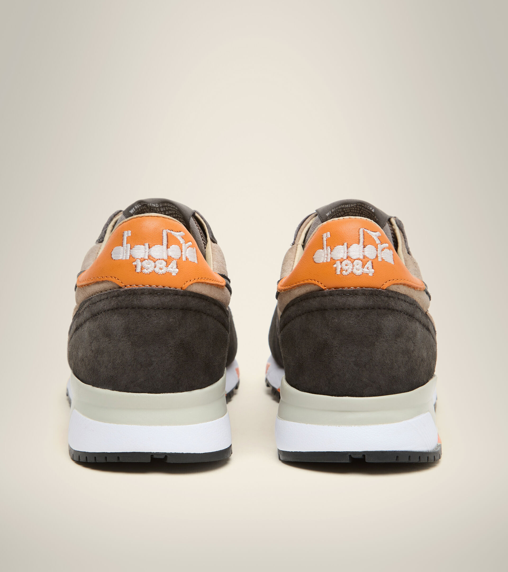 Footwear Heritage UOMO TRIDENT 90 SUEDE SW ARGENTO VISONE Diadora