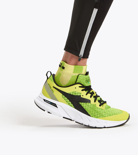 CUSHION QUARTER SOCKS, CITRON VERT Chaussettes de Running - Unisexe CUSHION QUARTER SOCKS CITRON VERT - Diadora