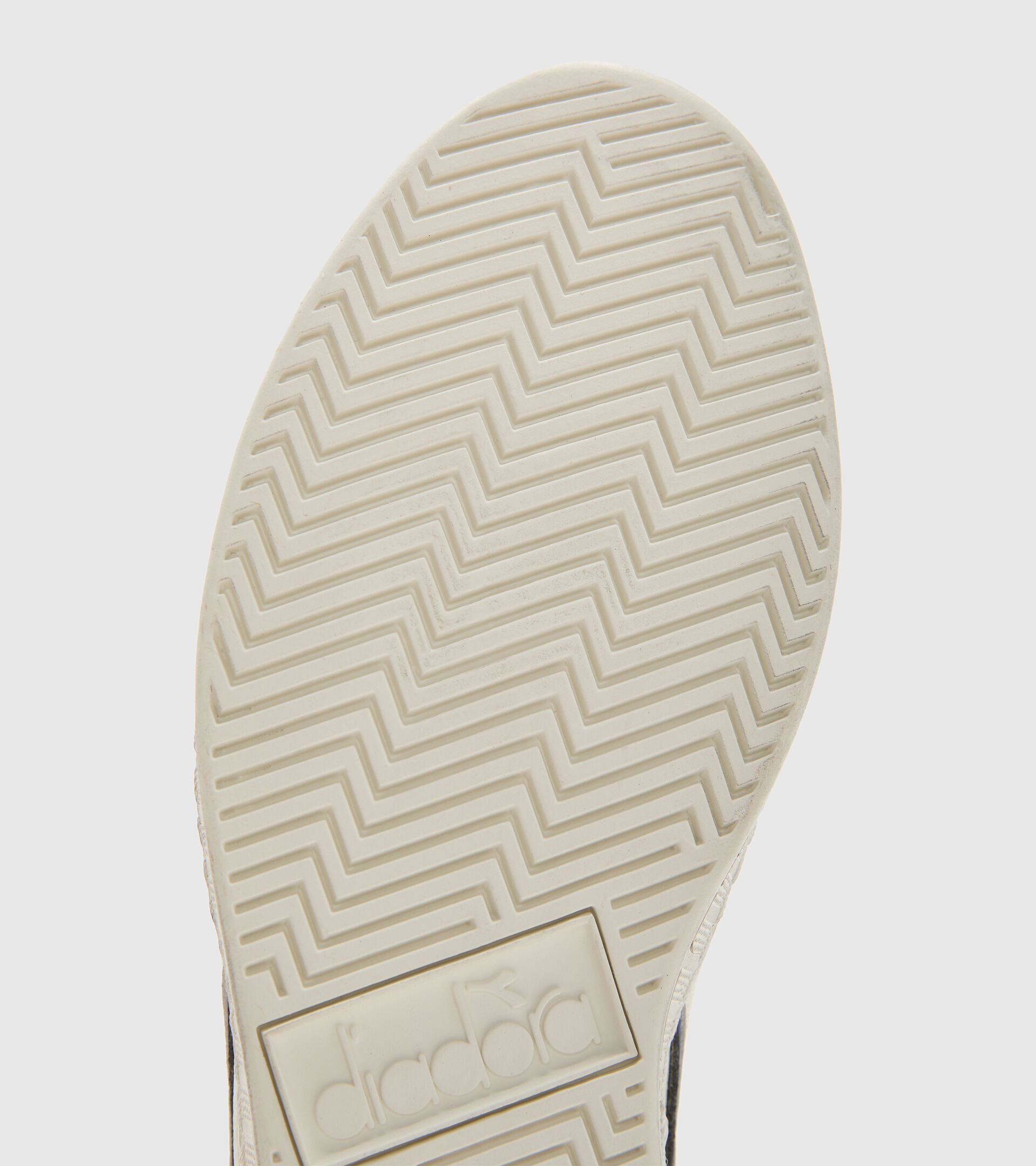 Sports shoe - Unisex GAME L LOW ICONA WHITE/BLUE PRINT - Diadora