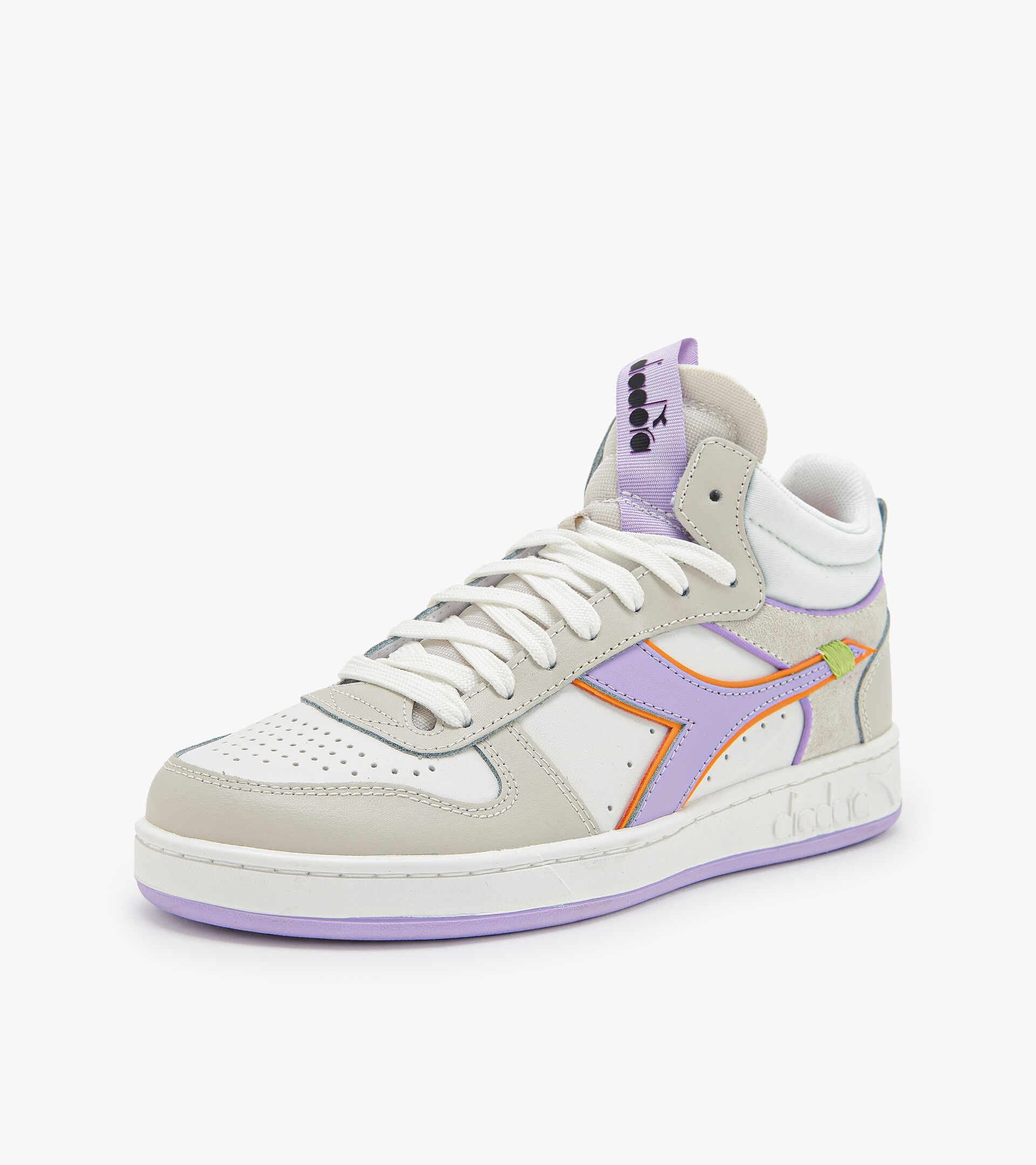 Sports shoes - Women
 MAGIC BASKET DEMI LABEL WN DAWN BLUE/PURPLE ROSE/WHITE - Diadora