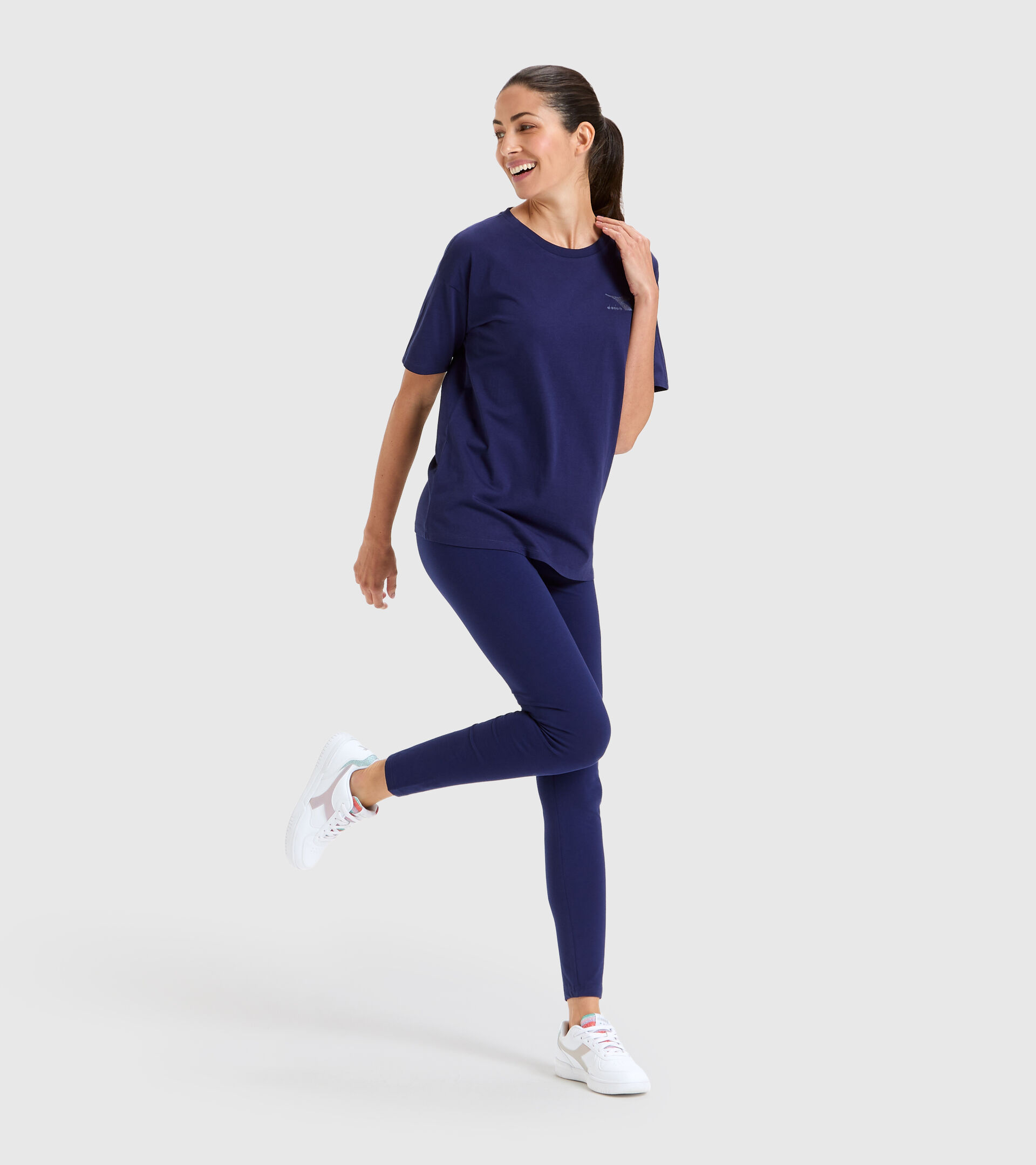 Cotton sports T-shirt - Women L.T-SHIRT SS CHROMIA DEEP COBALT BLUE - Diadora